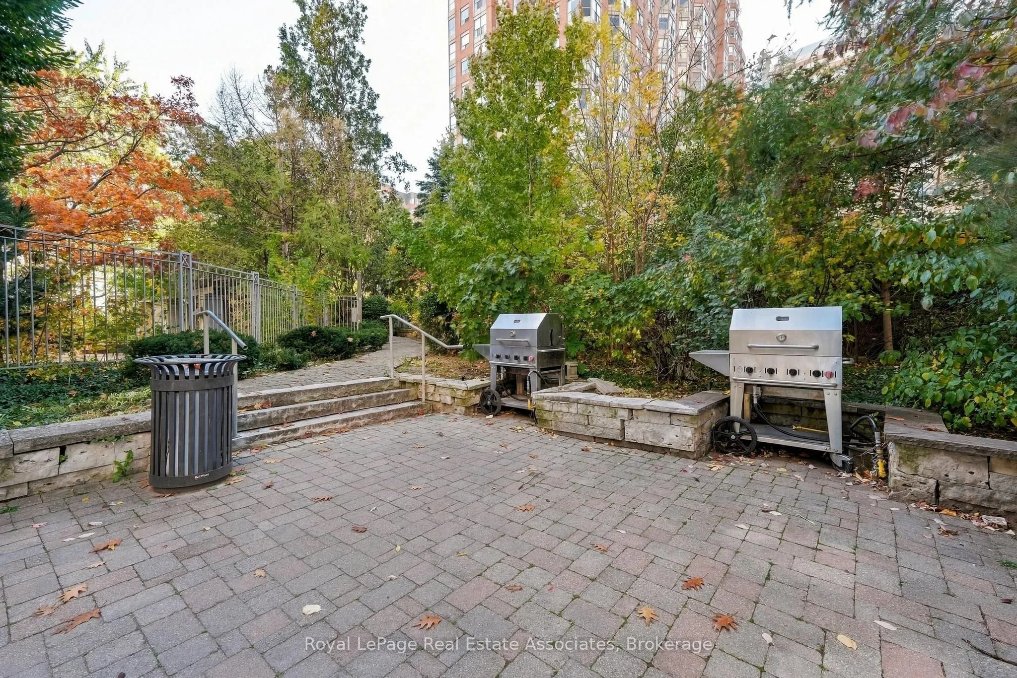 3880 Duke Of York Boulevard #618