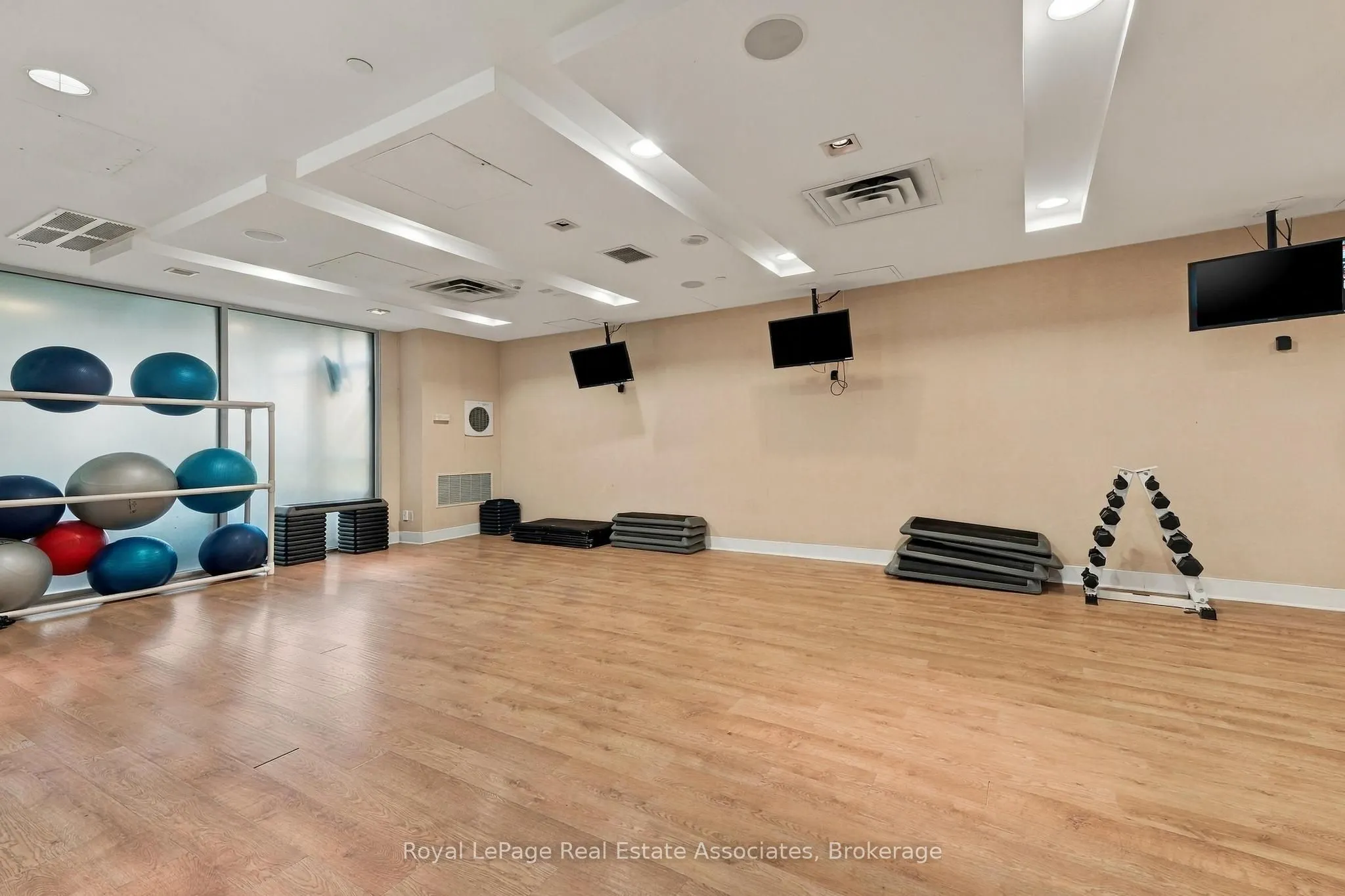 3880 Duke Of York Boulevard #618