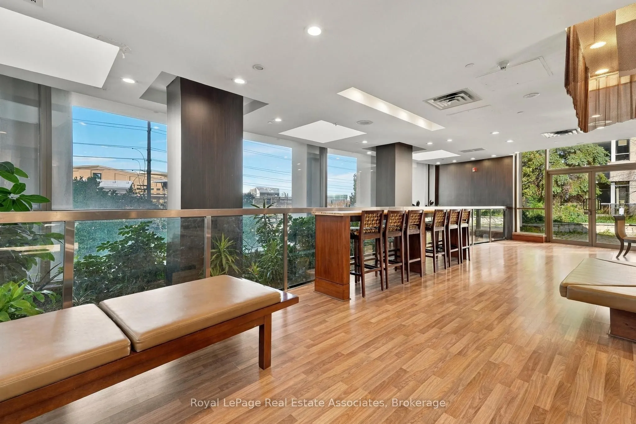 3880 Duke Of York Boulevard #618