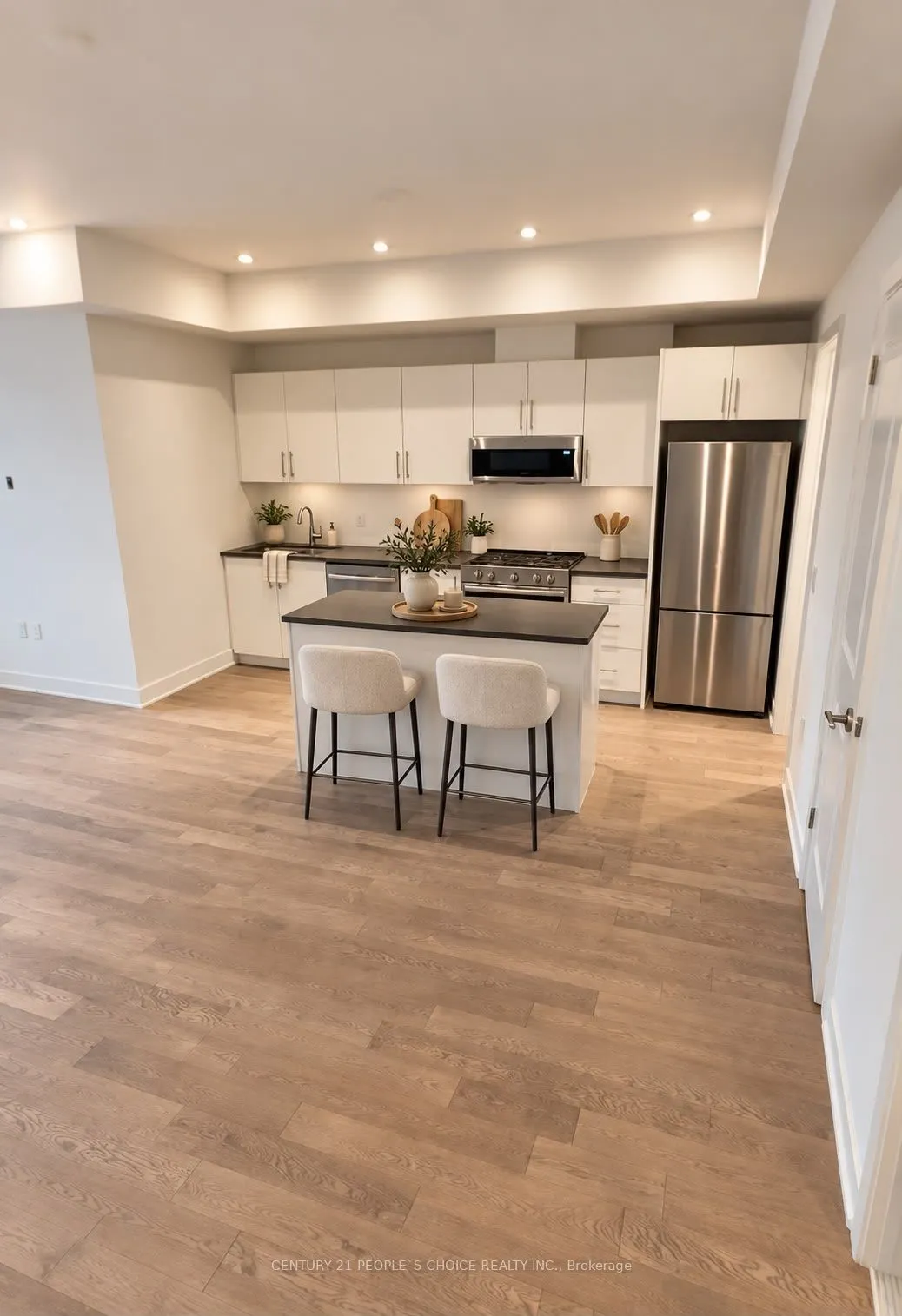 1115 Douglas McCurdy Comm #208
