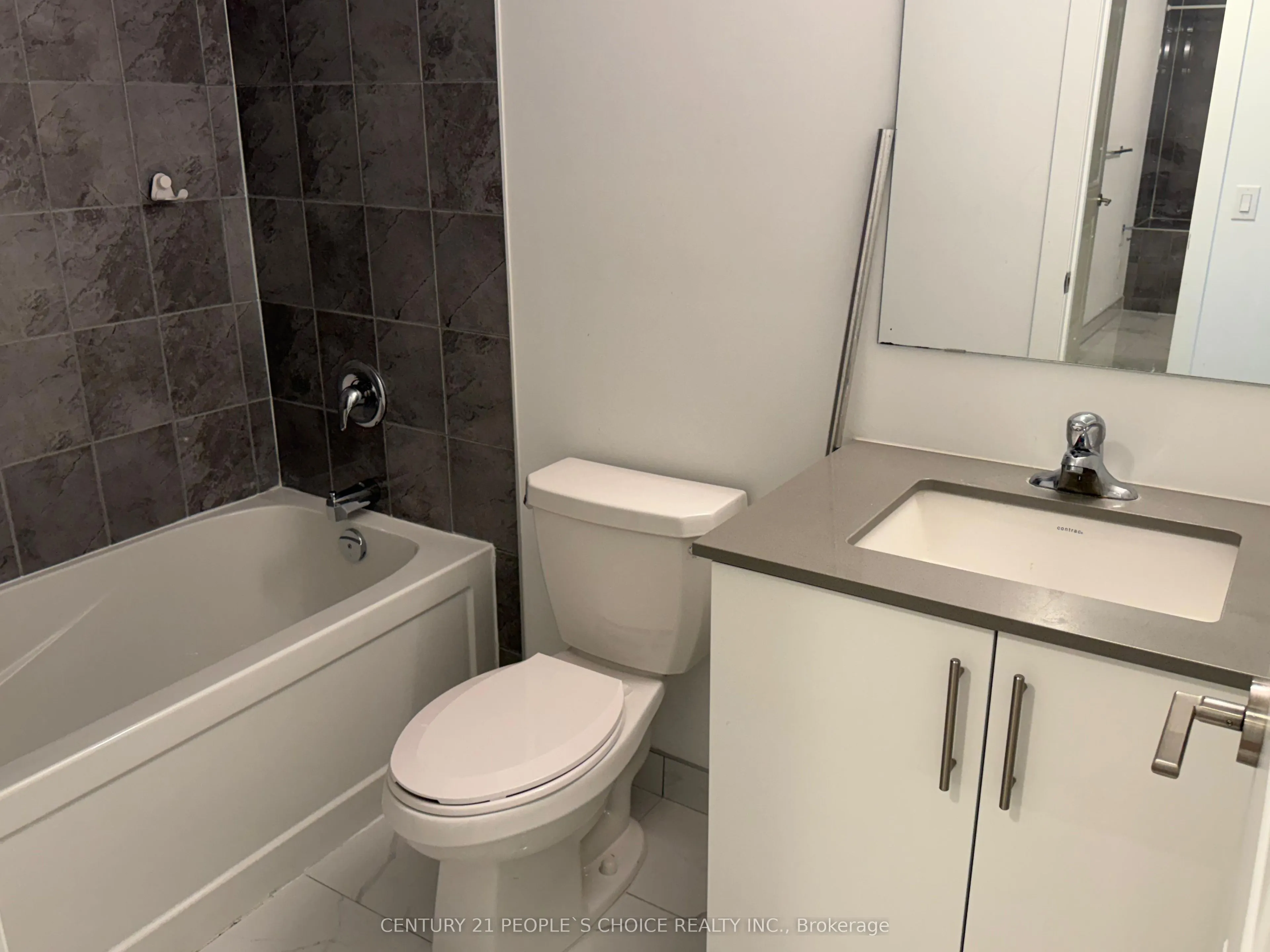 1115 Douglas McCurdy Comm #208
