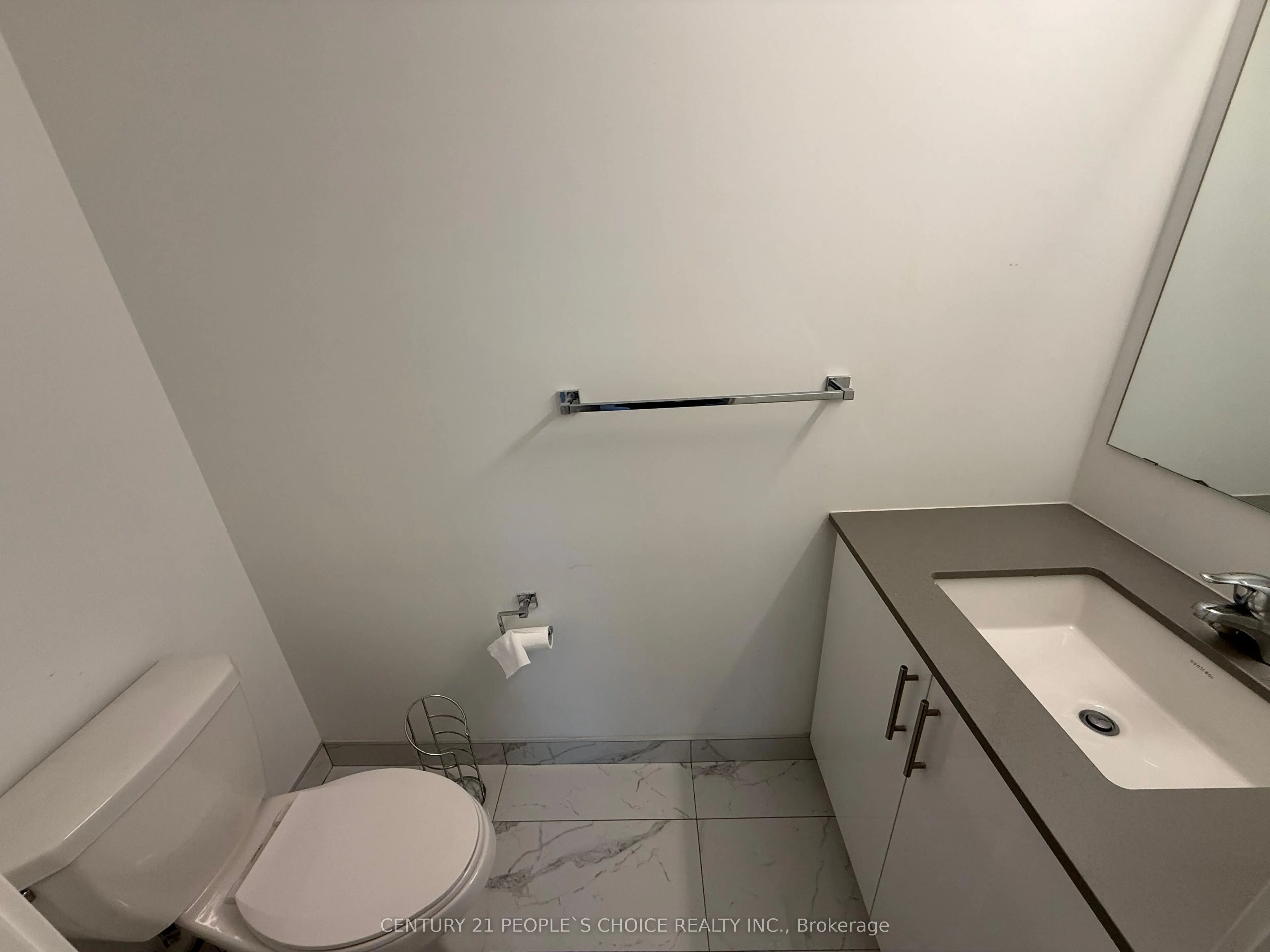 1115 Douglas McCurdy Comm #208