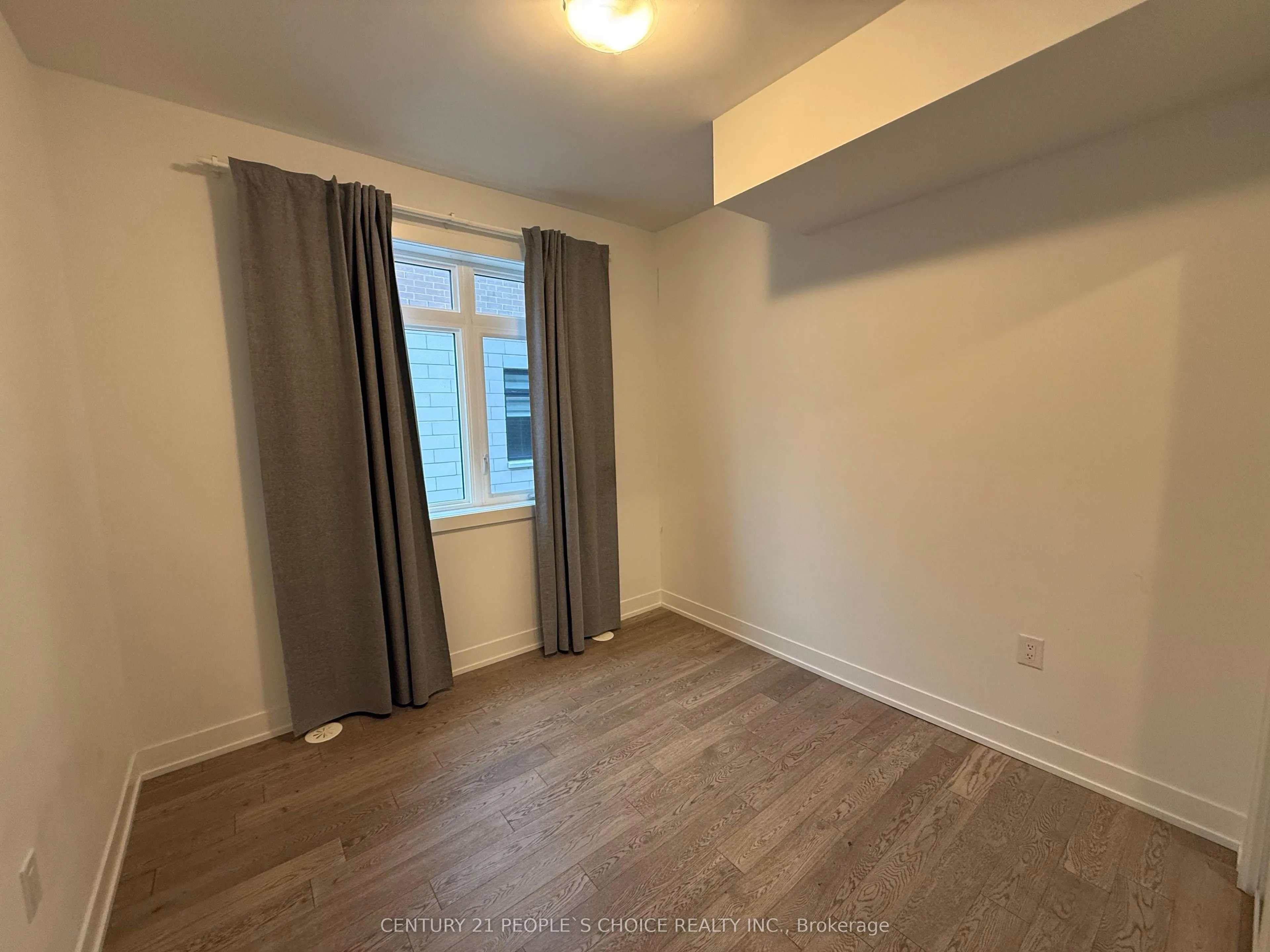 1115 Douglas McCurdy Comm #208