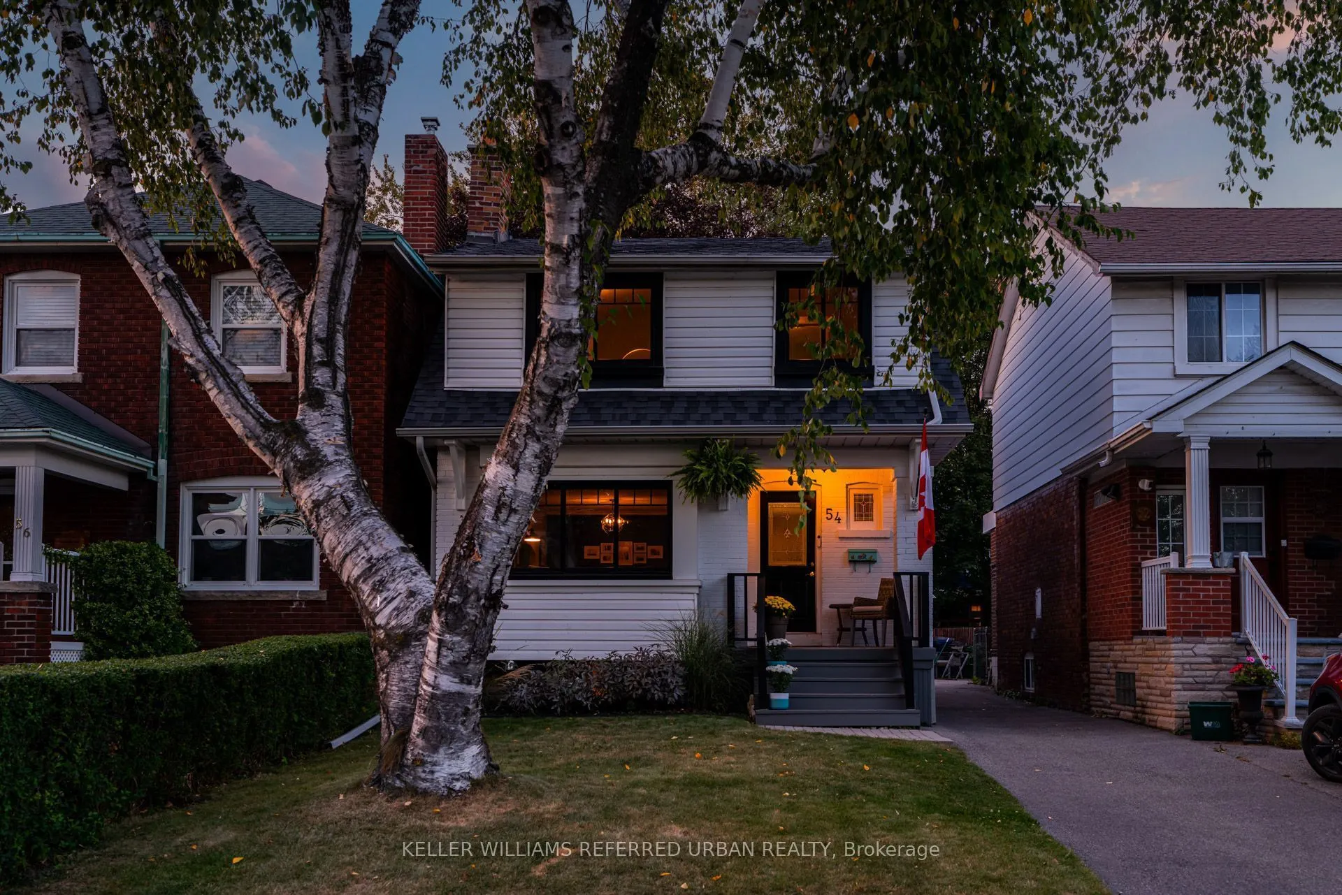 54 Albani Street