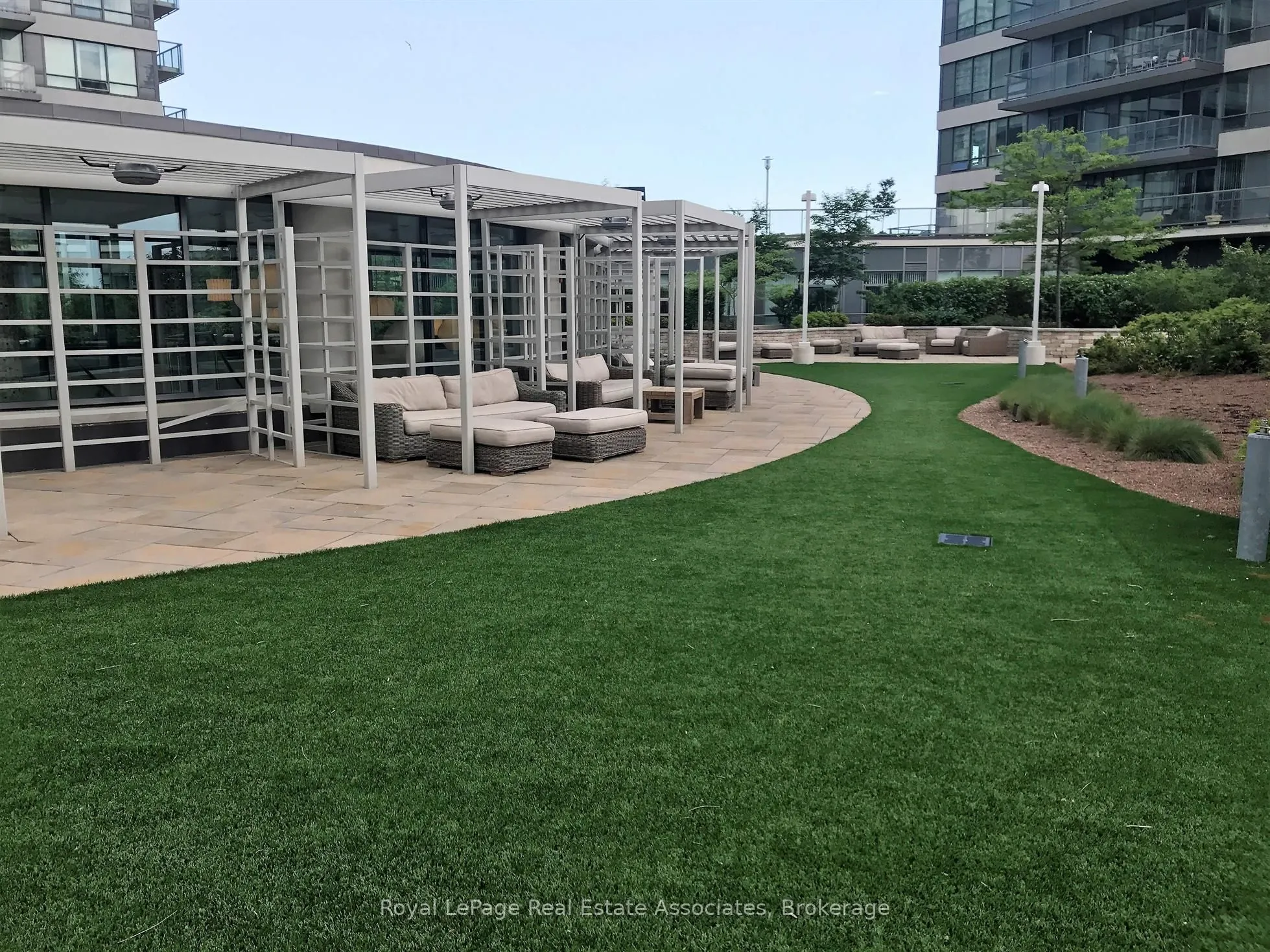 2230 Lake Shore Boulevard W #2408