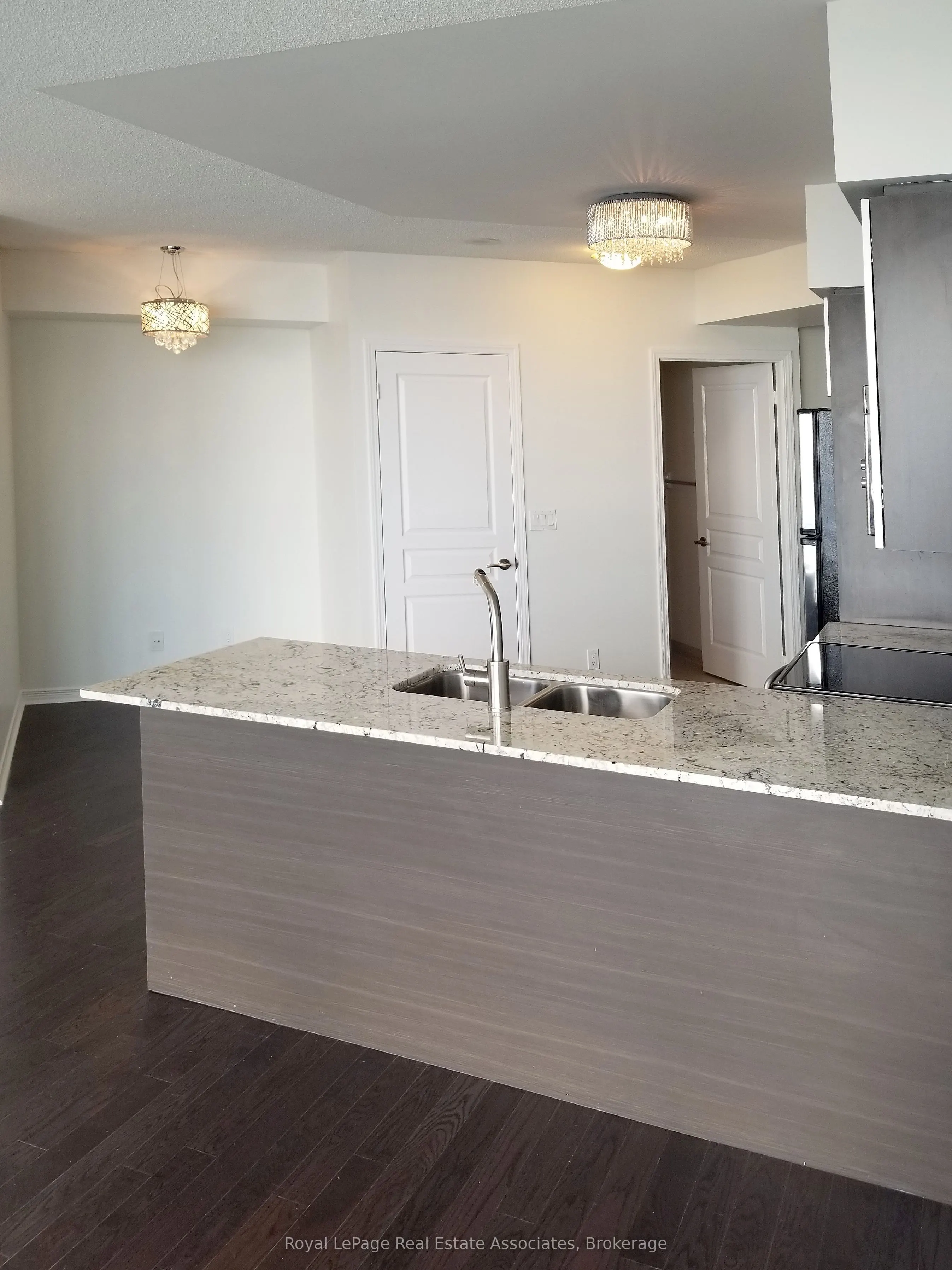 2230 Lake Shore Boulevard W #2408
