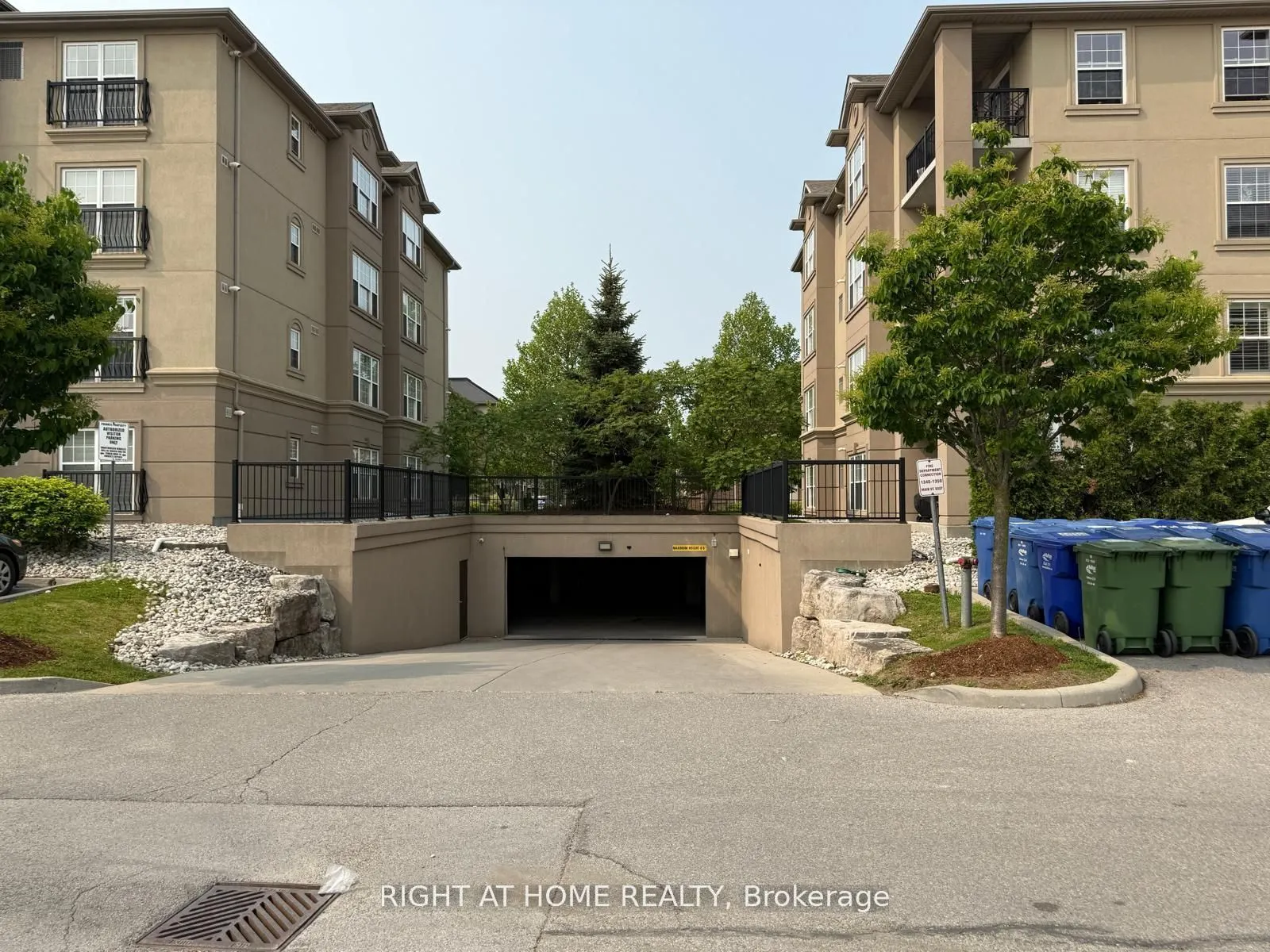 1340 Main Street #206