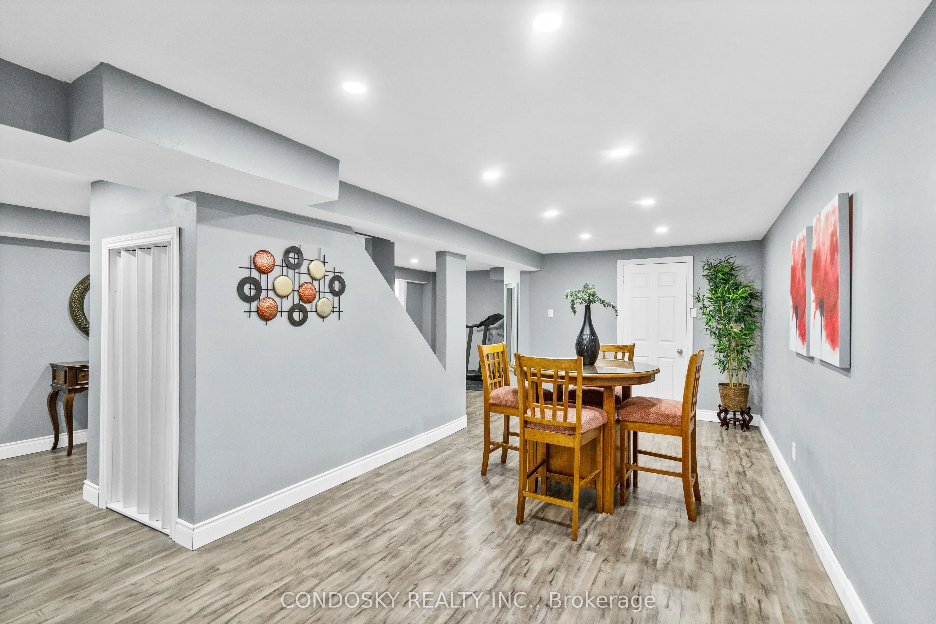 6182 Duford Drive