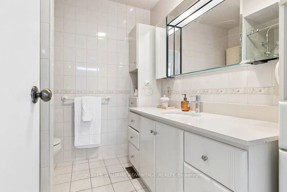 2192 Castlestone Court