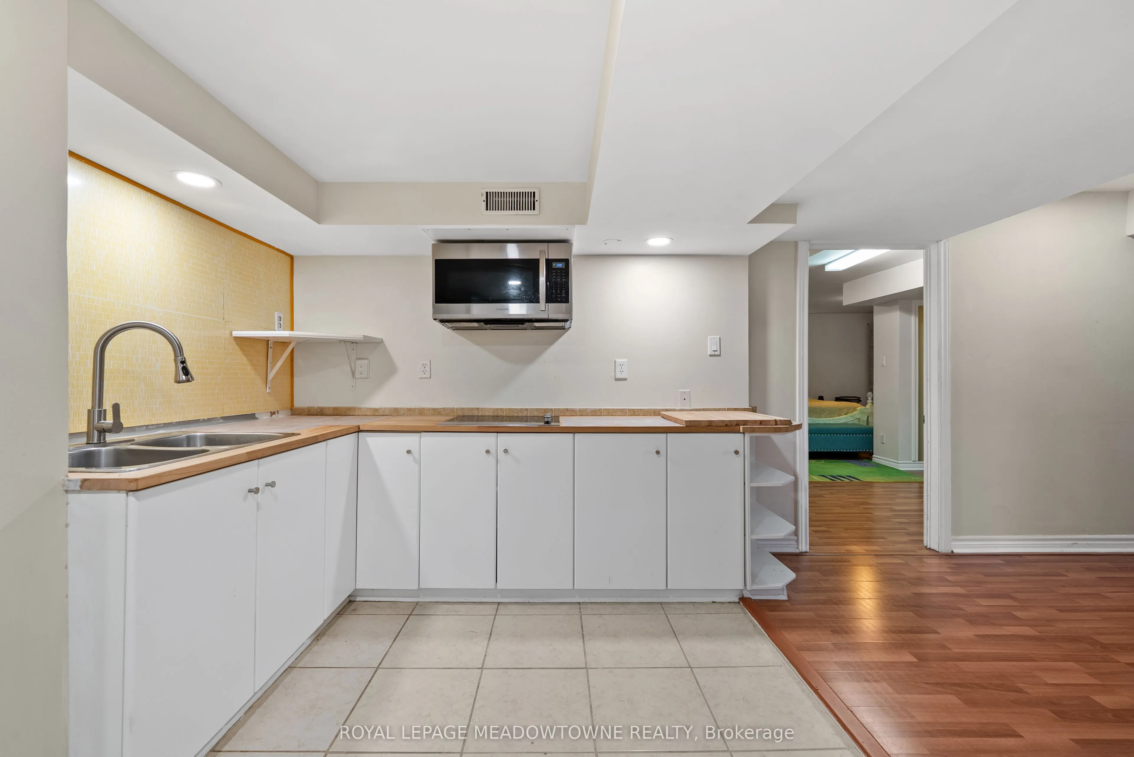 18 Tristan Court