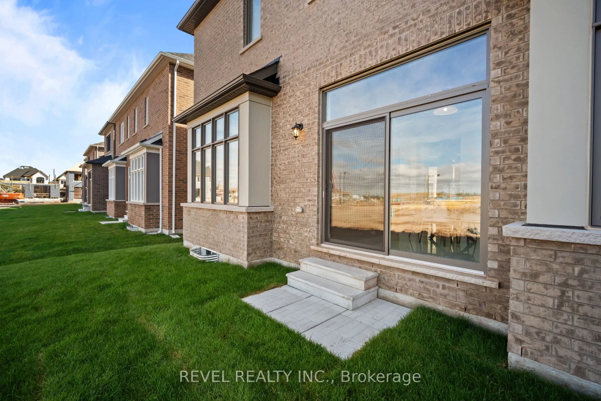 1153 Maverick Way