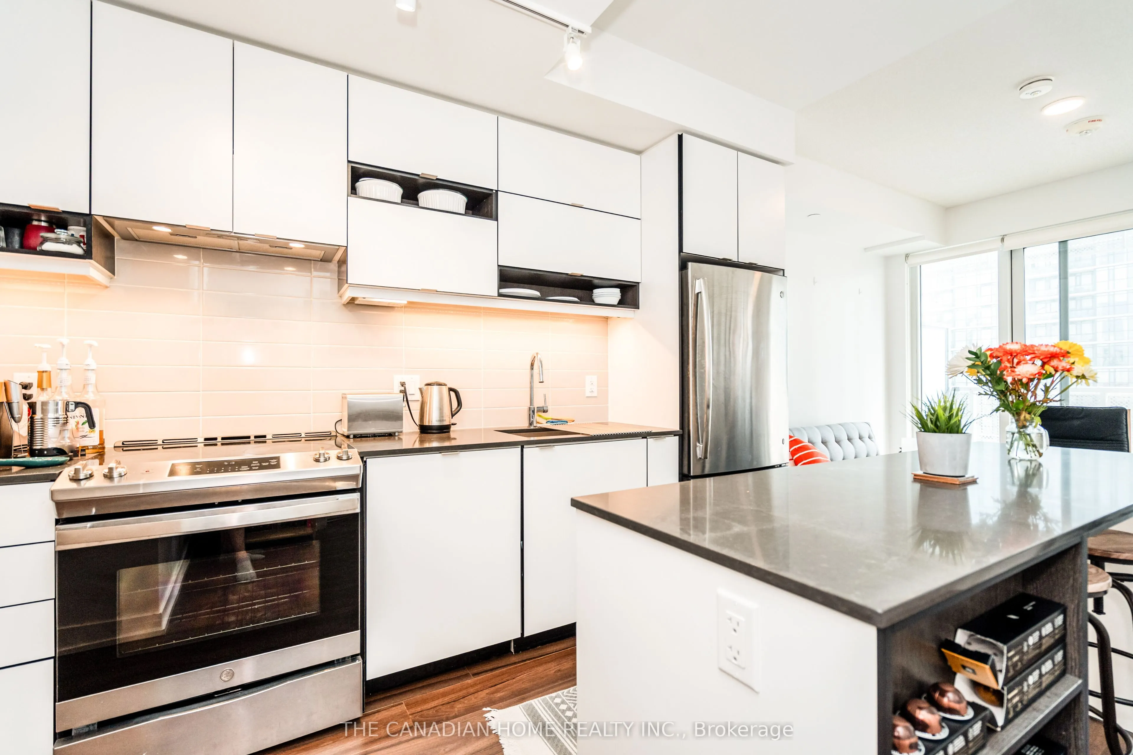 4065 Confederation Parkway #1412