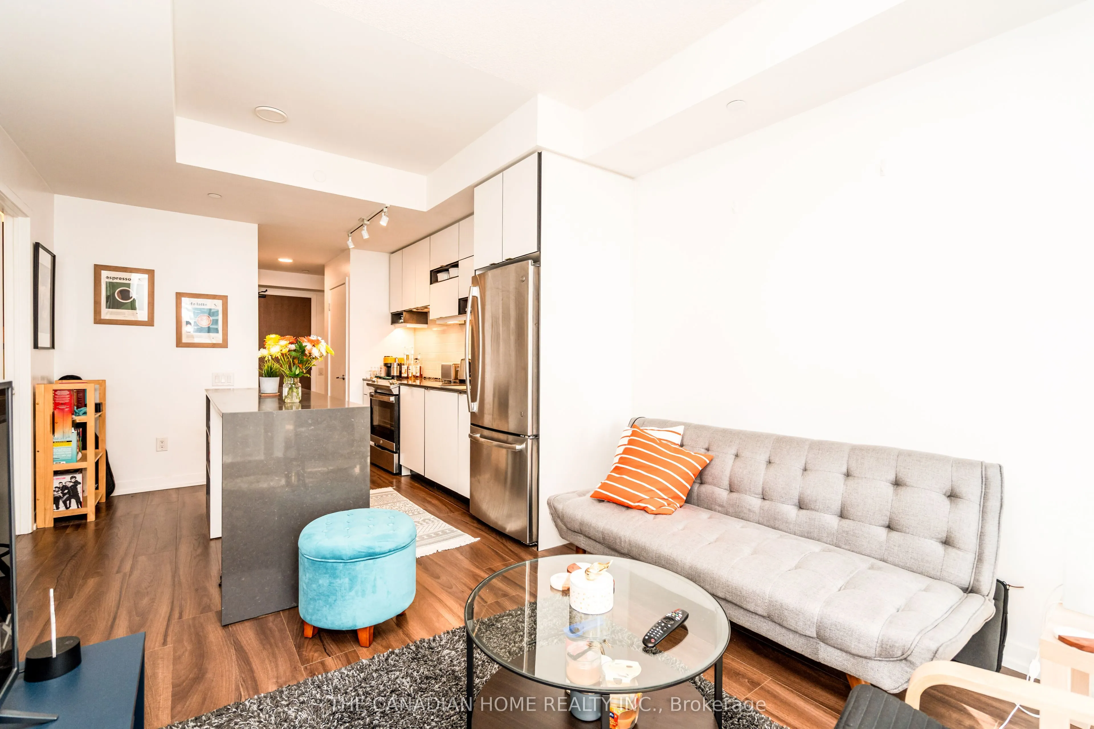 4065 Confederation Parkway #1412