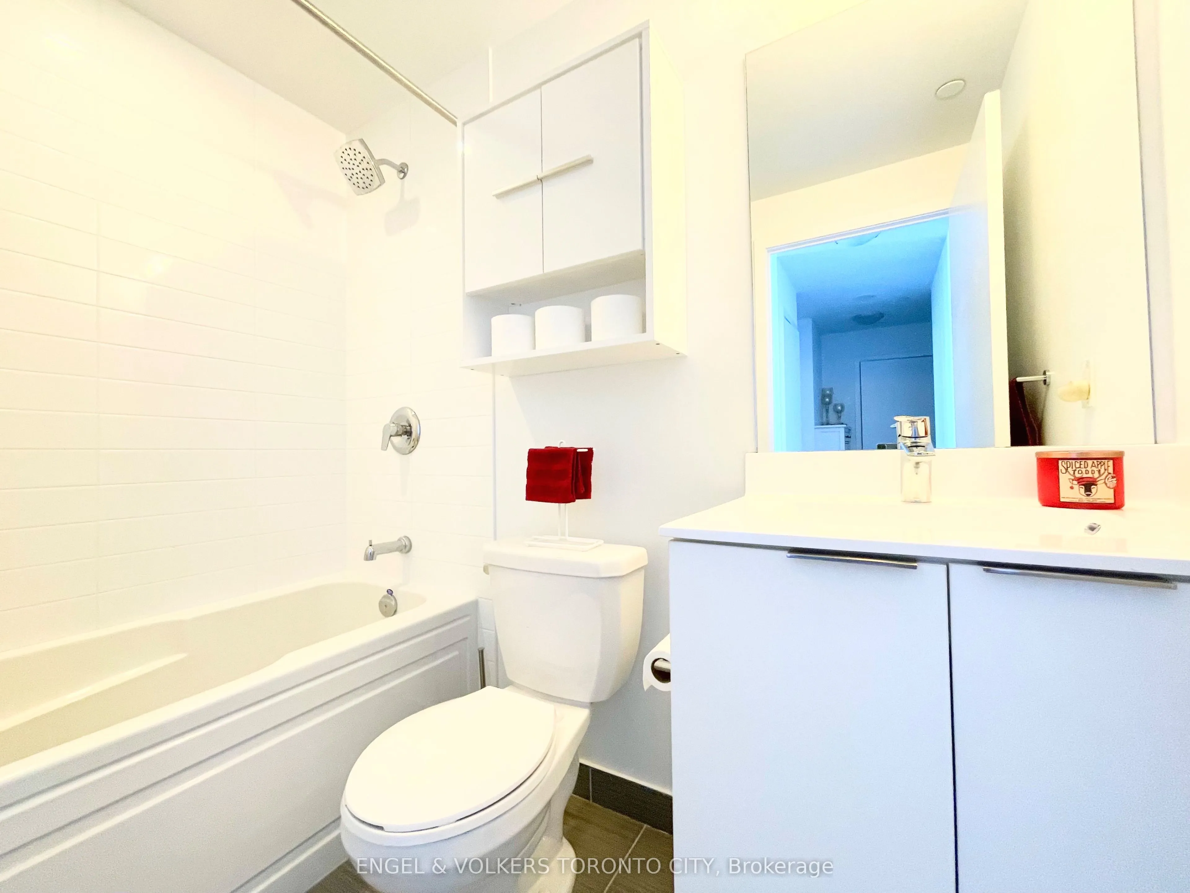 30 Shore Breeze Drive #2118