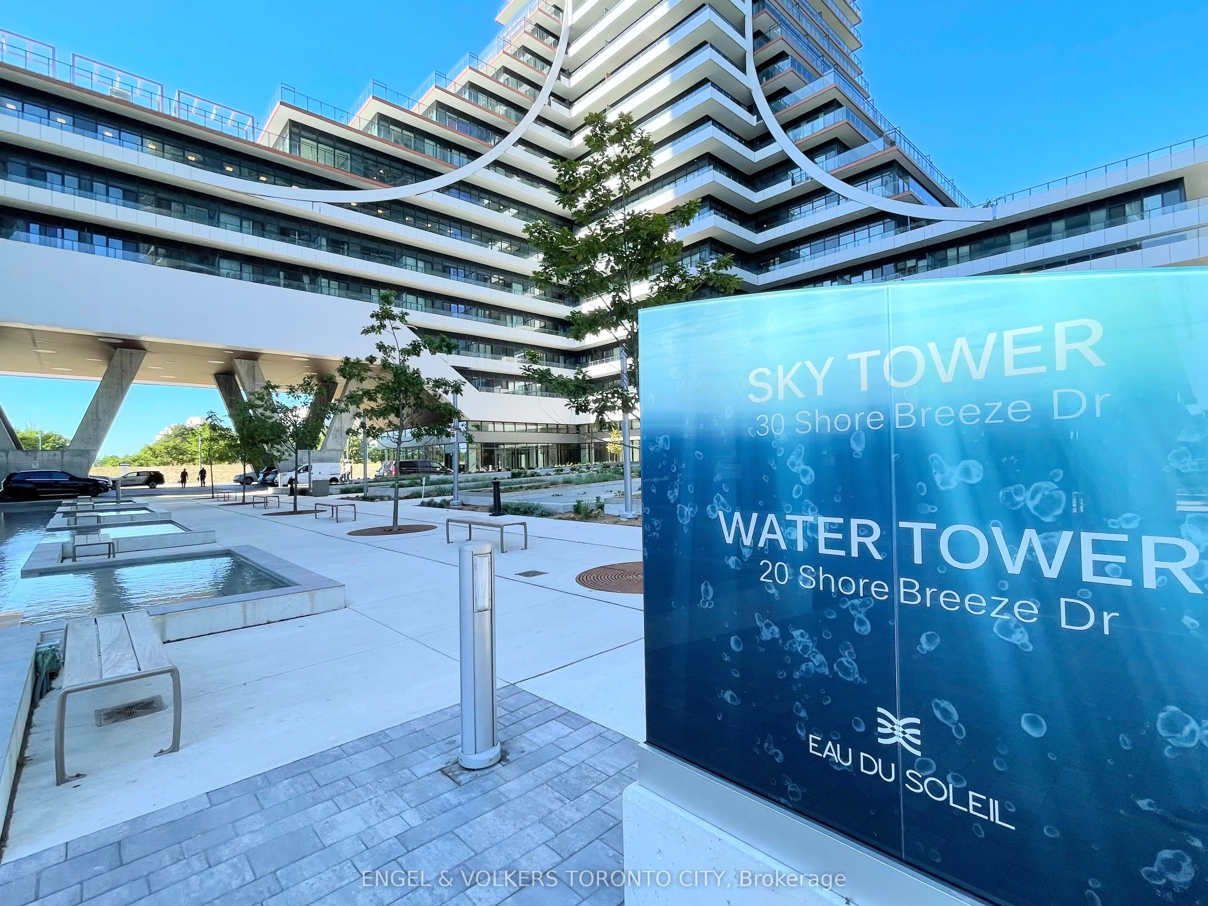 30 Shore Breeze Drive #2118