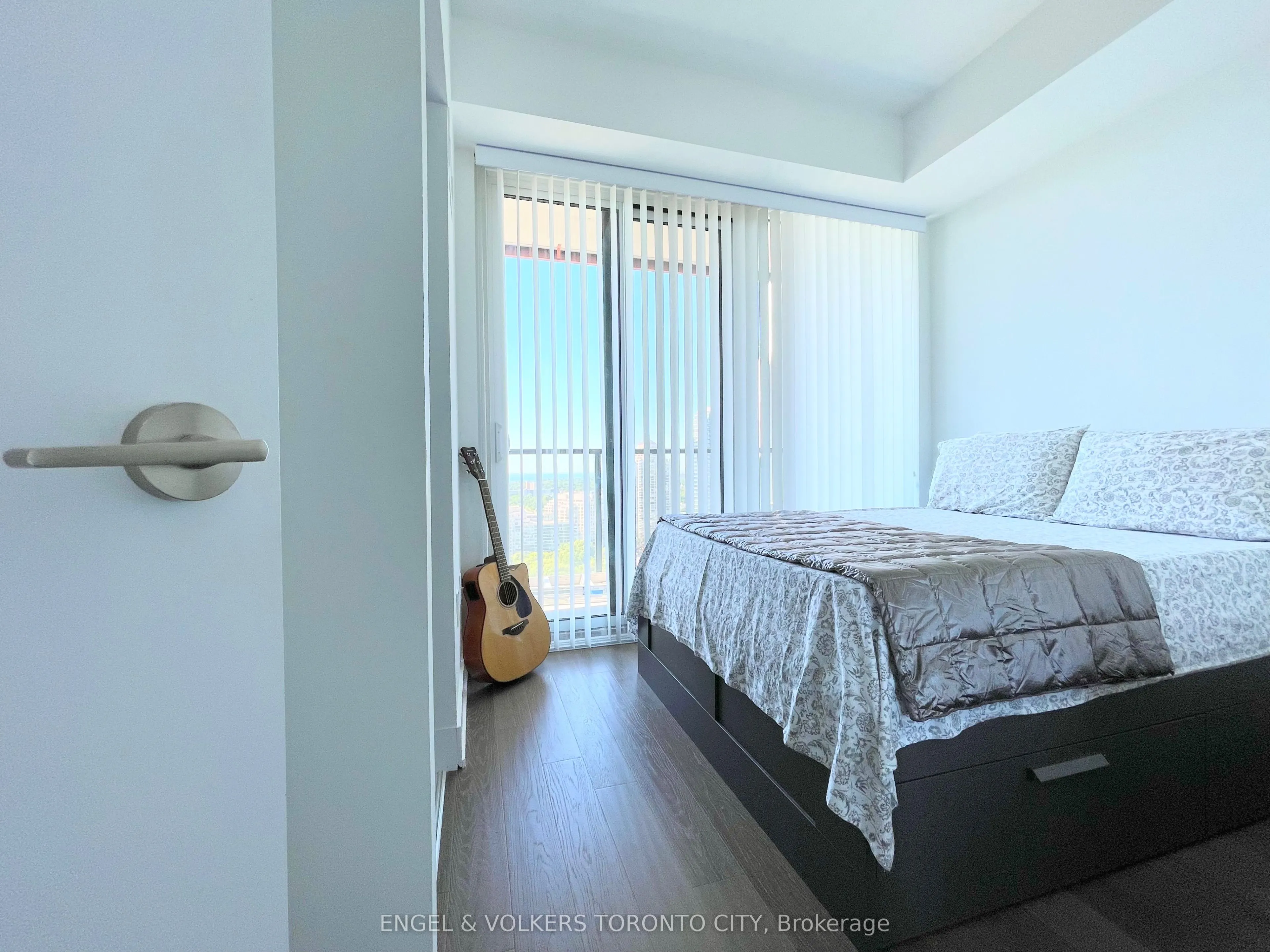 30 Shore Breeze Drive #2118