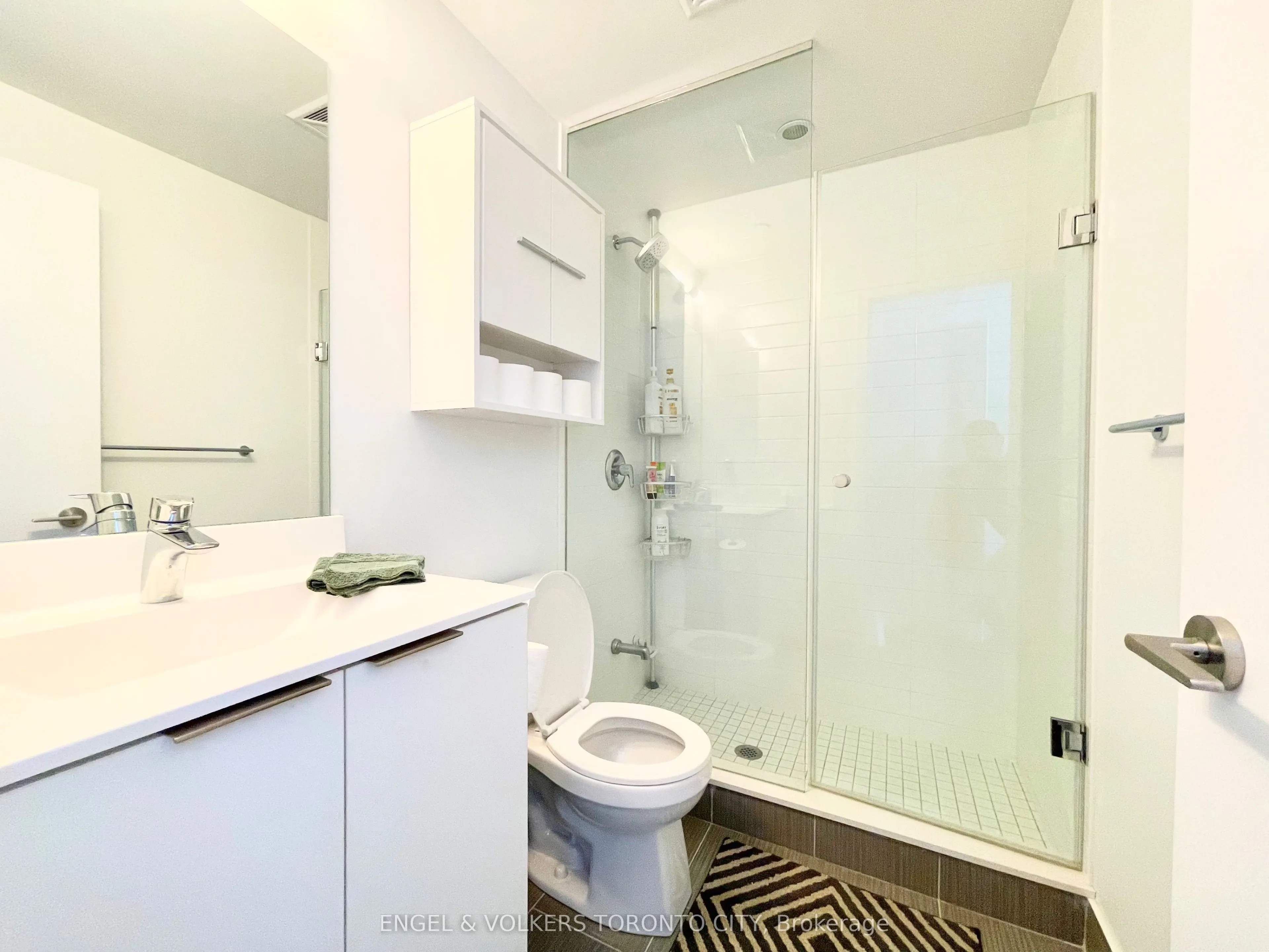 30 Shore Breeze Drive #2118