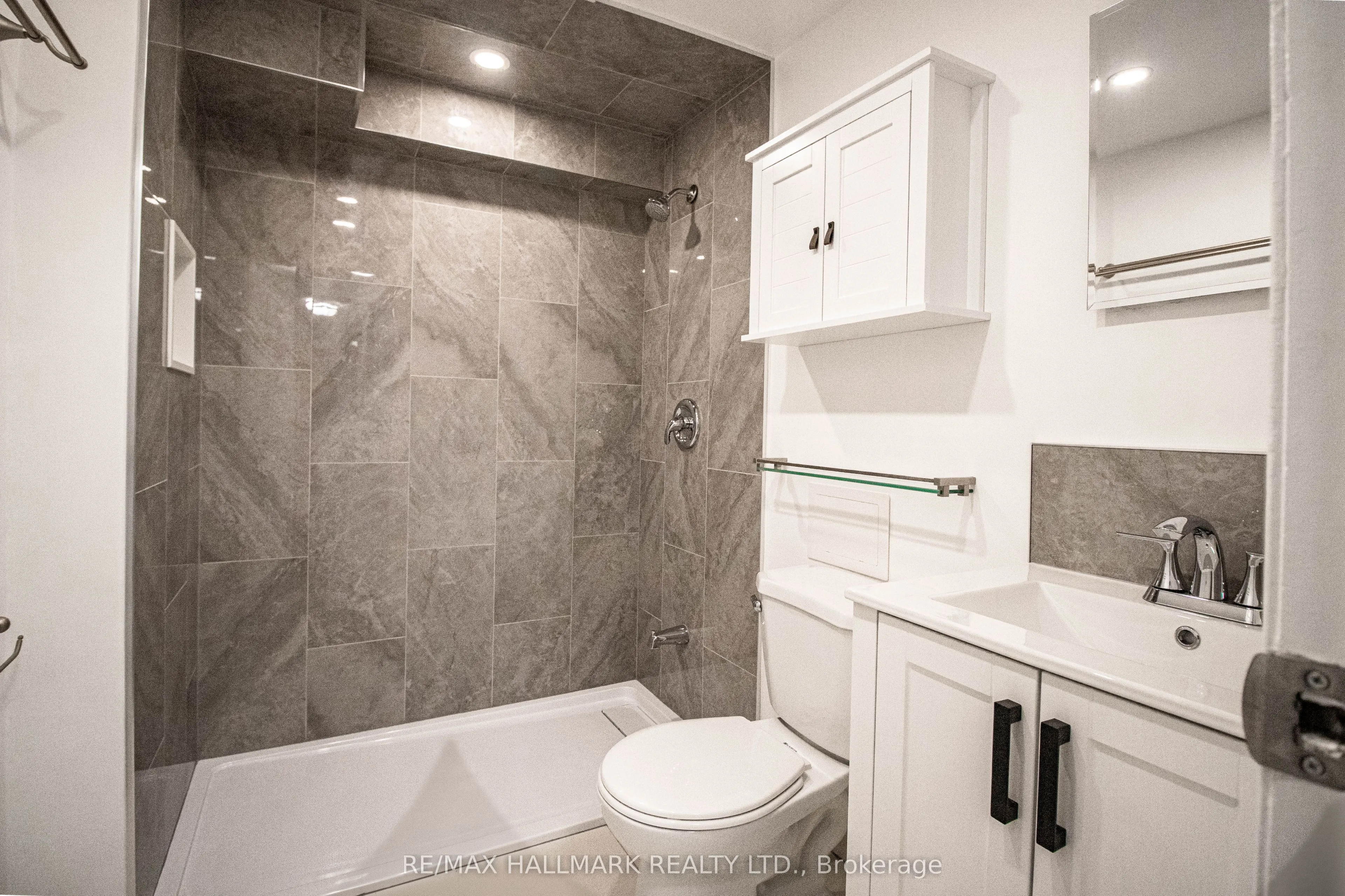 123 Dunn Avenue #300