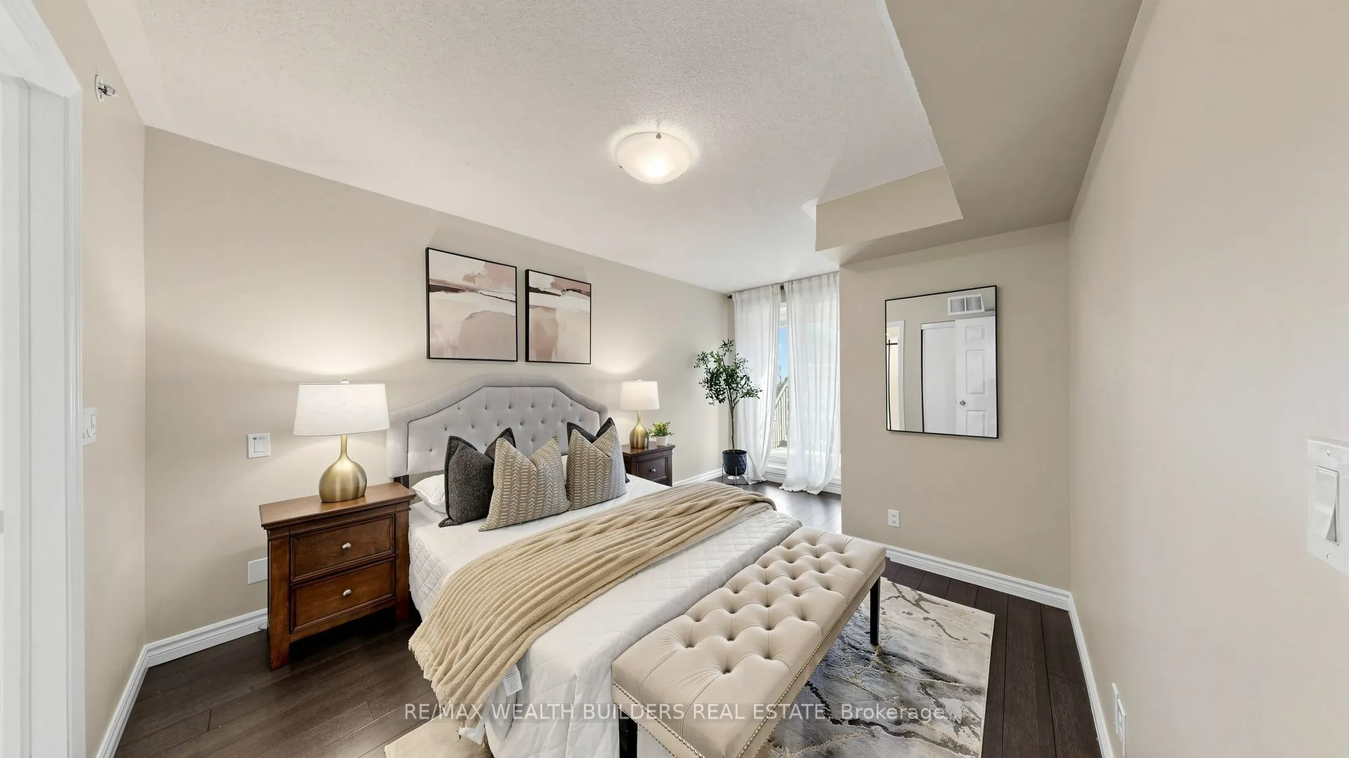 40 Carnation Avenue #115