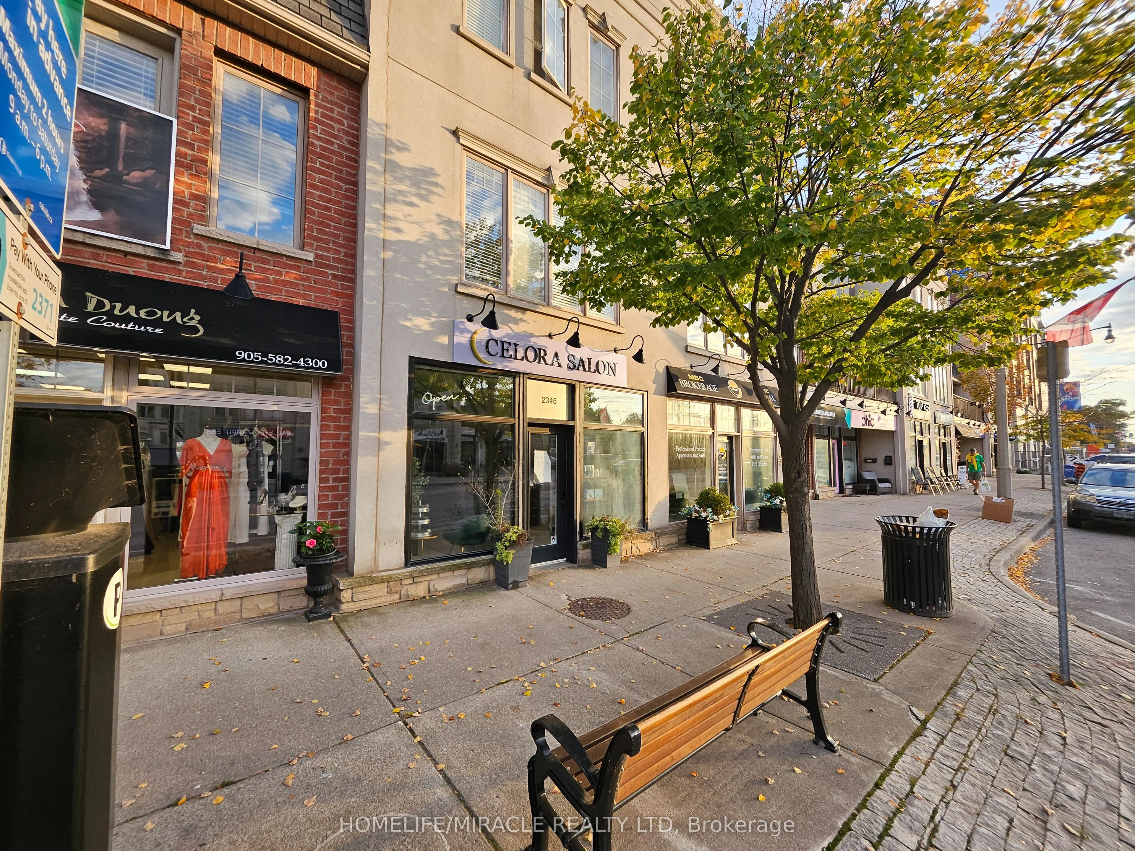 2346 Lakeshore Road W