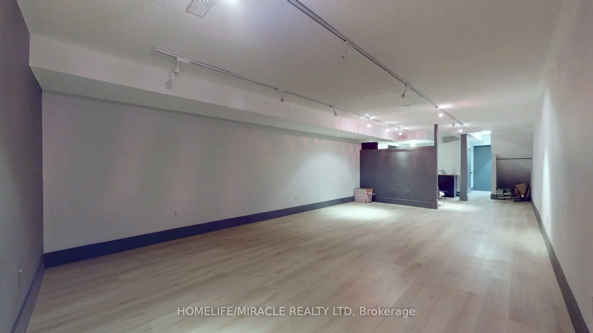 2346 Lakeshore Road W