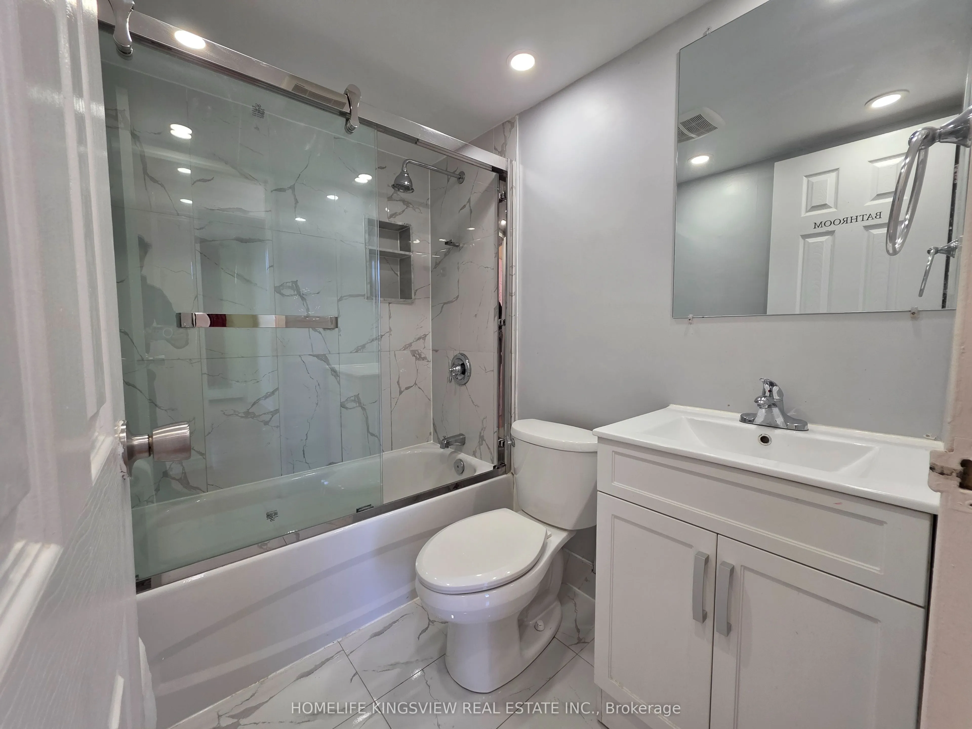 335 Driftwood Avenue #211