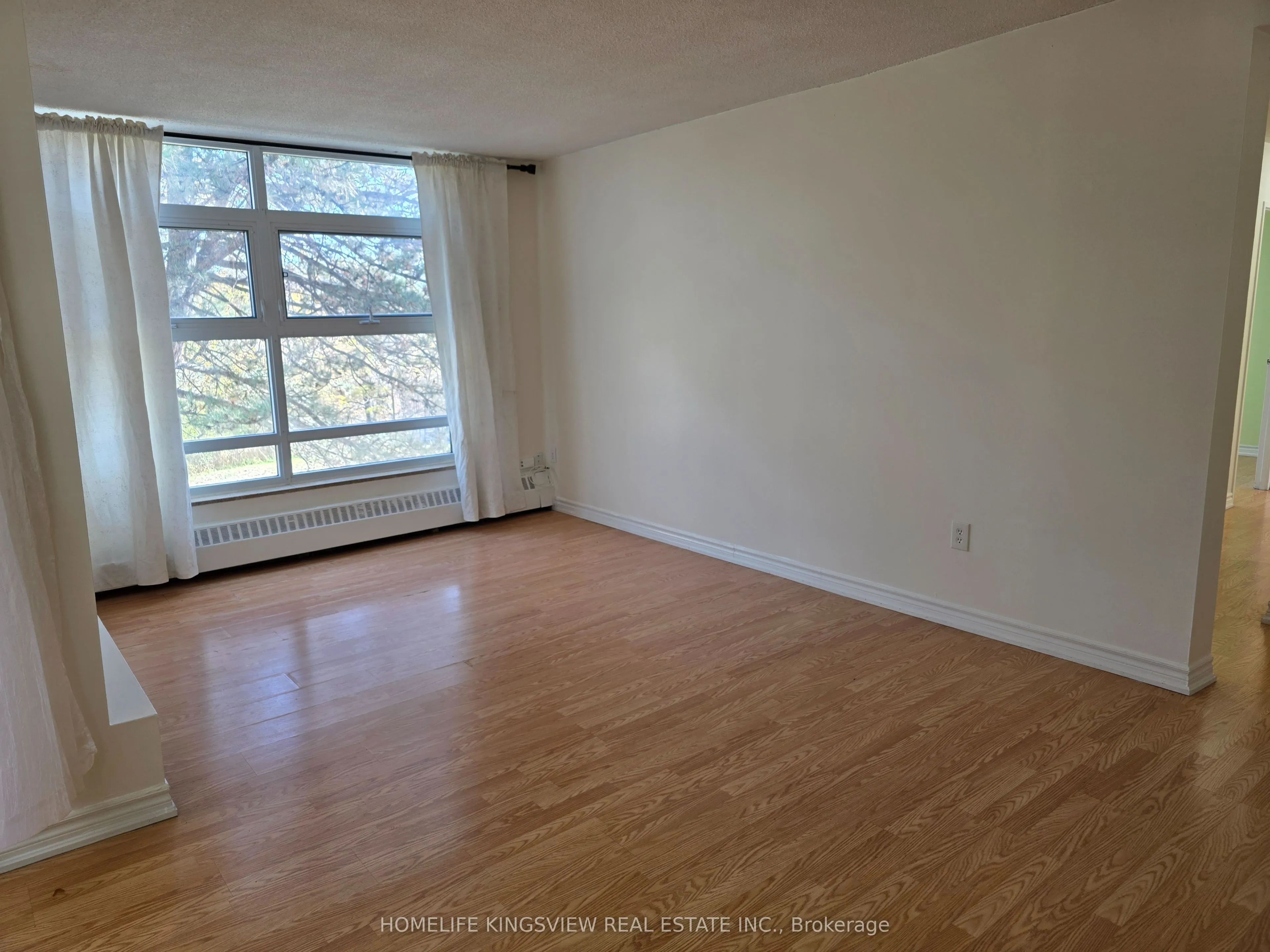 335 Driftwood Avenue #211