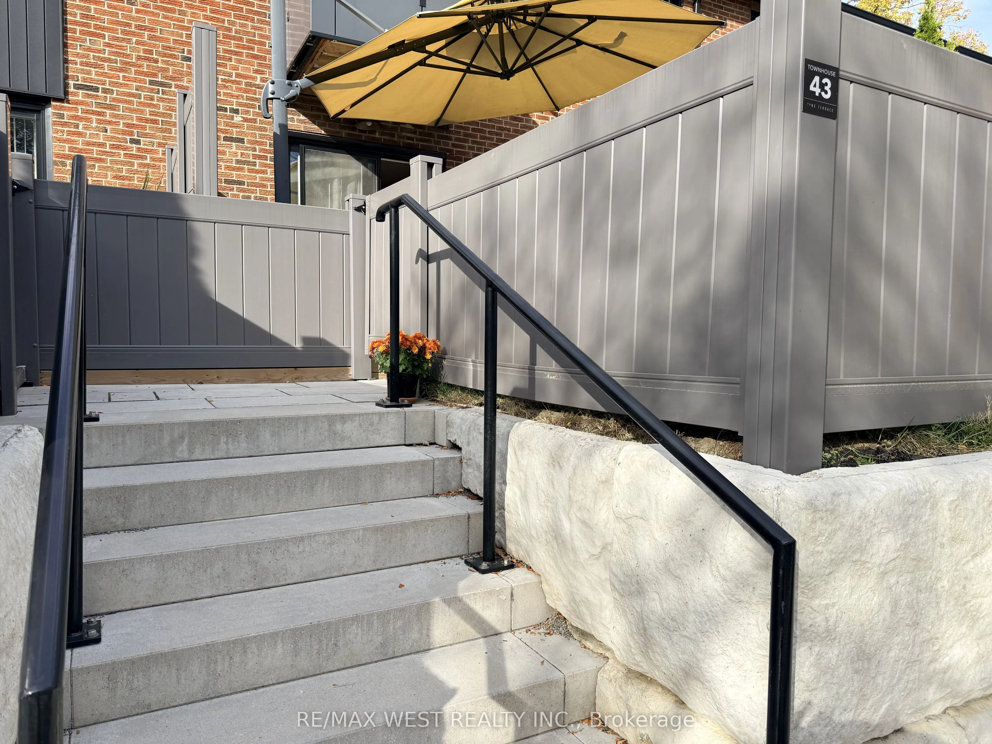51 Broadfield Drive #43