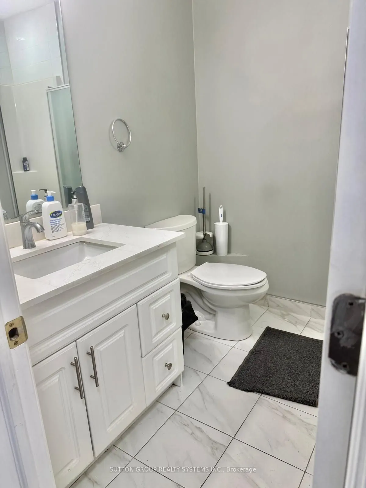 2668 Windjammer Road #Lower