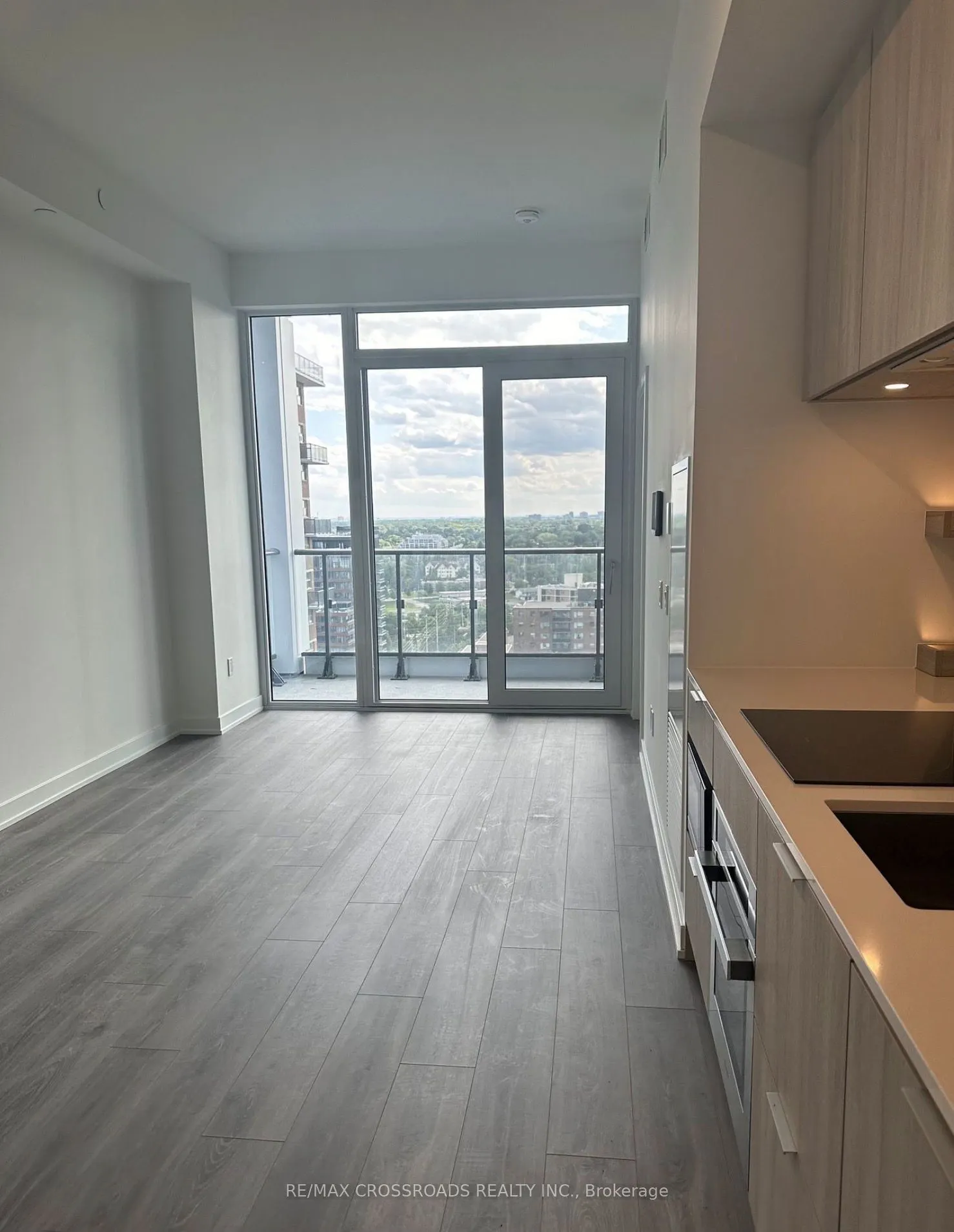 28 Ann Street #1804