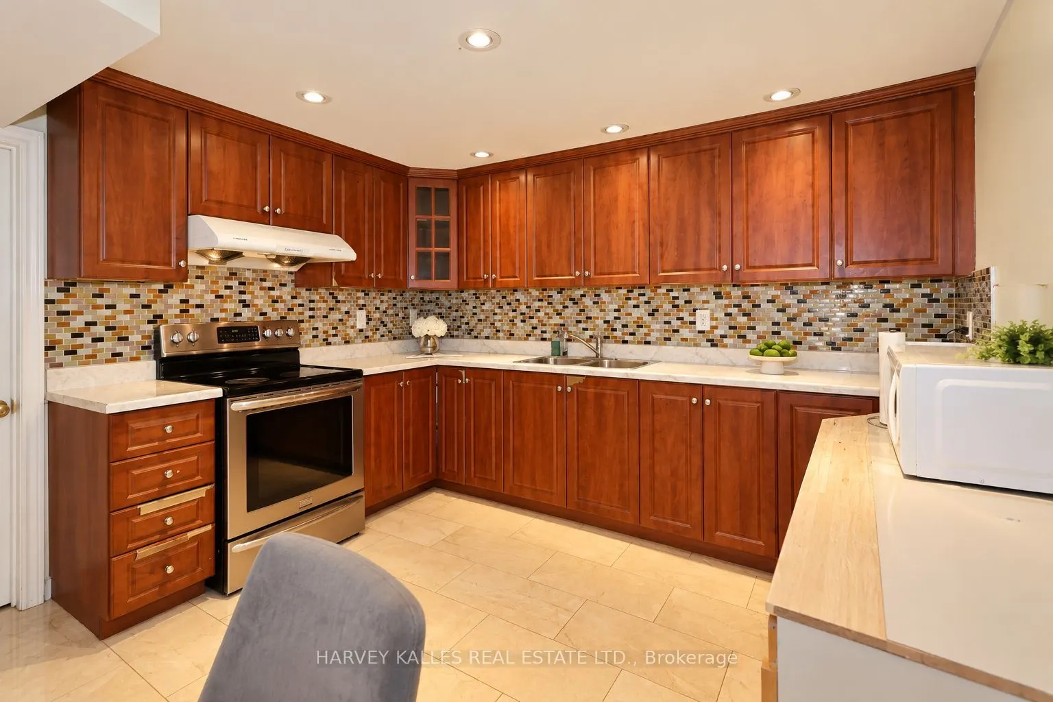85 Letchworth Crescent