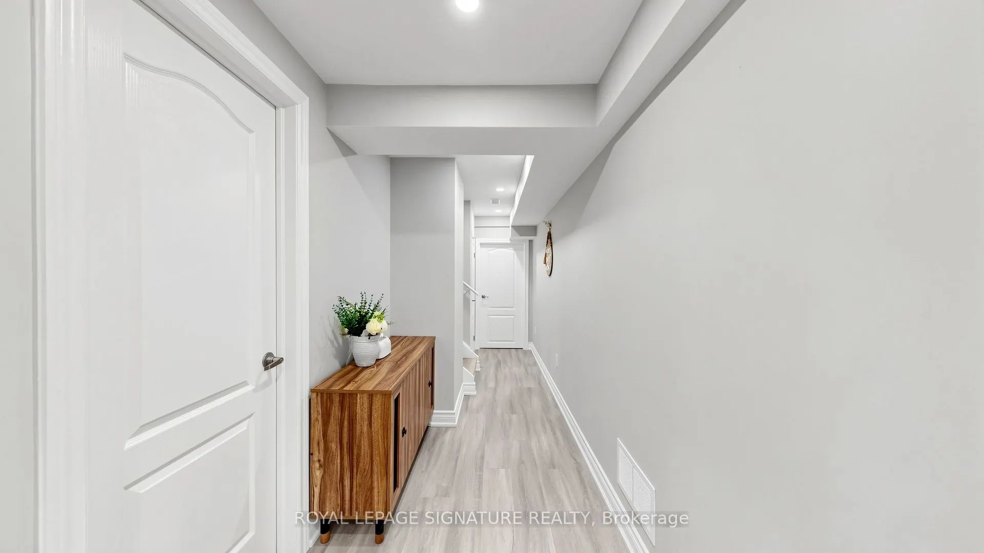 426 Clarkson Gate