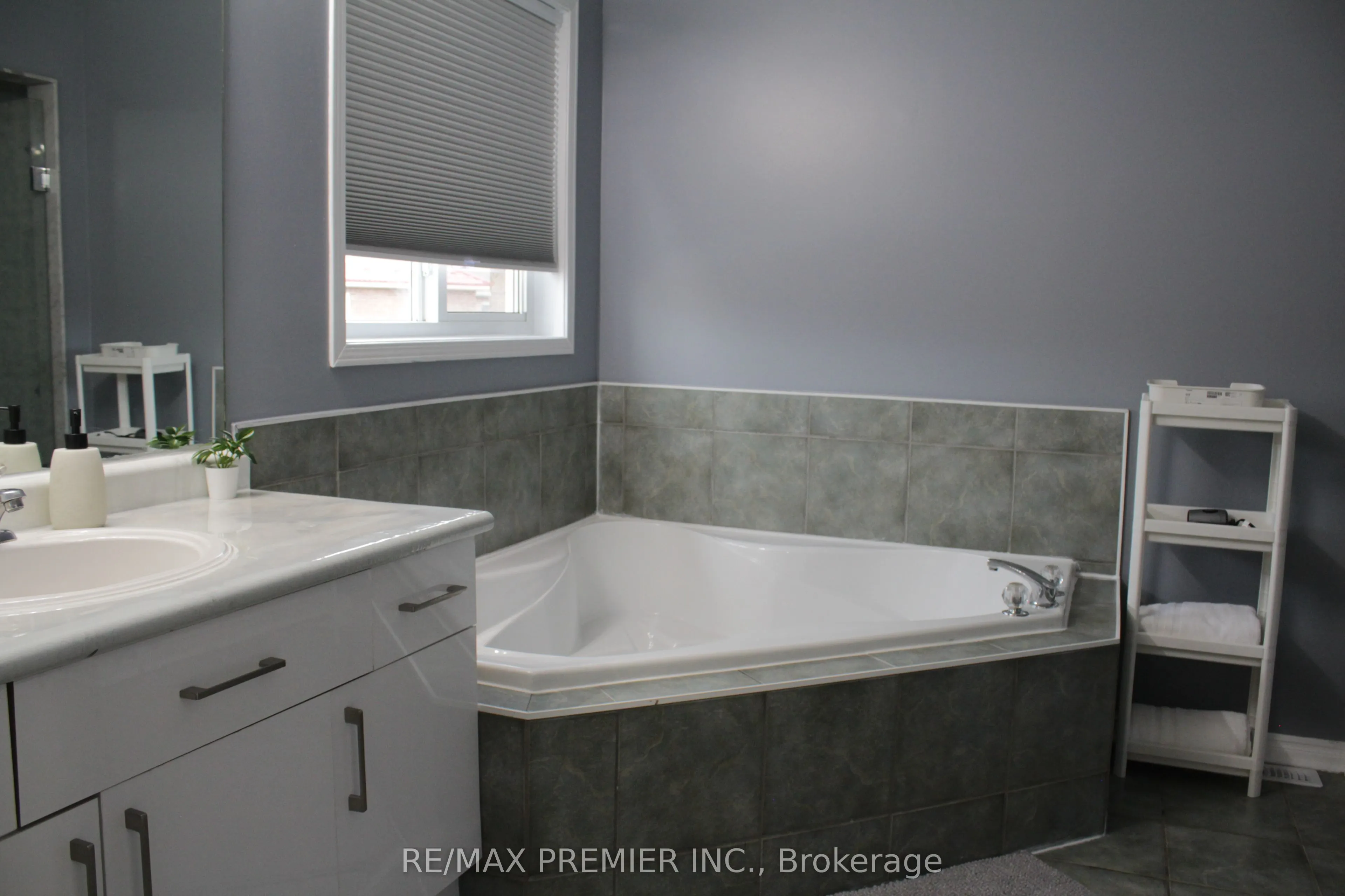 25 Westbrook Avenue #A