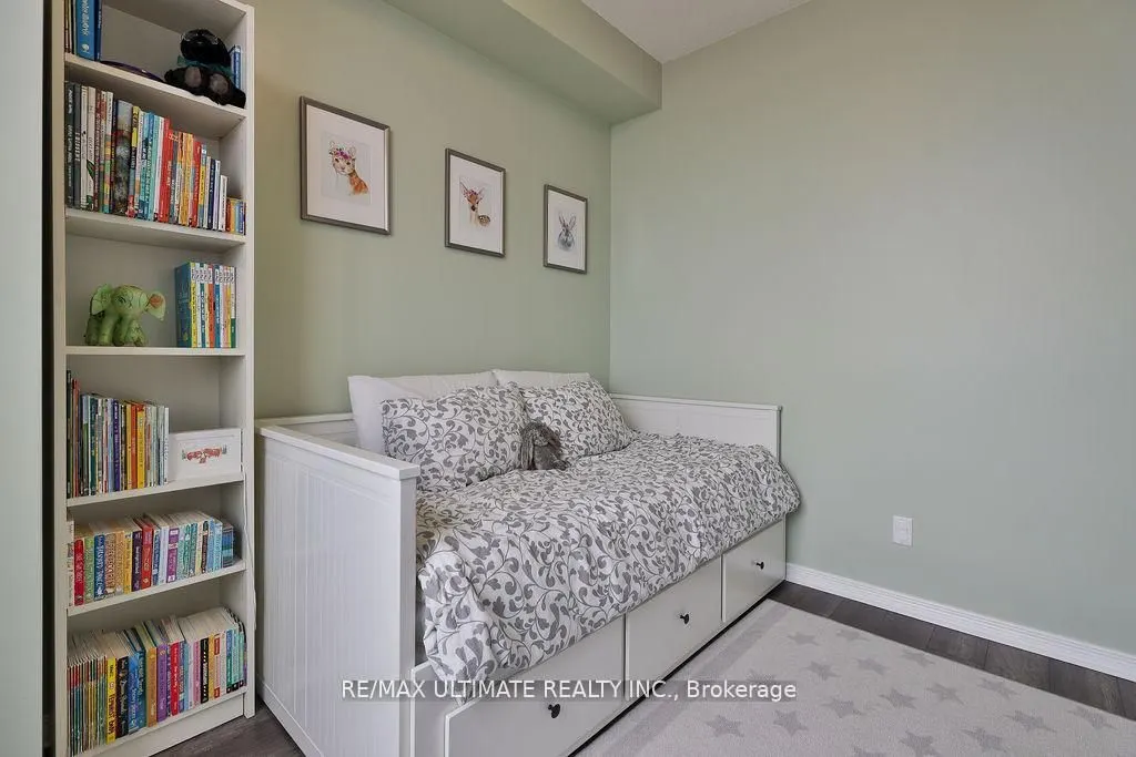 60 Heintzman Street #2404