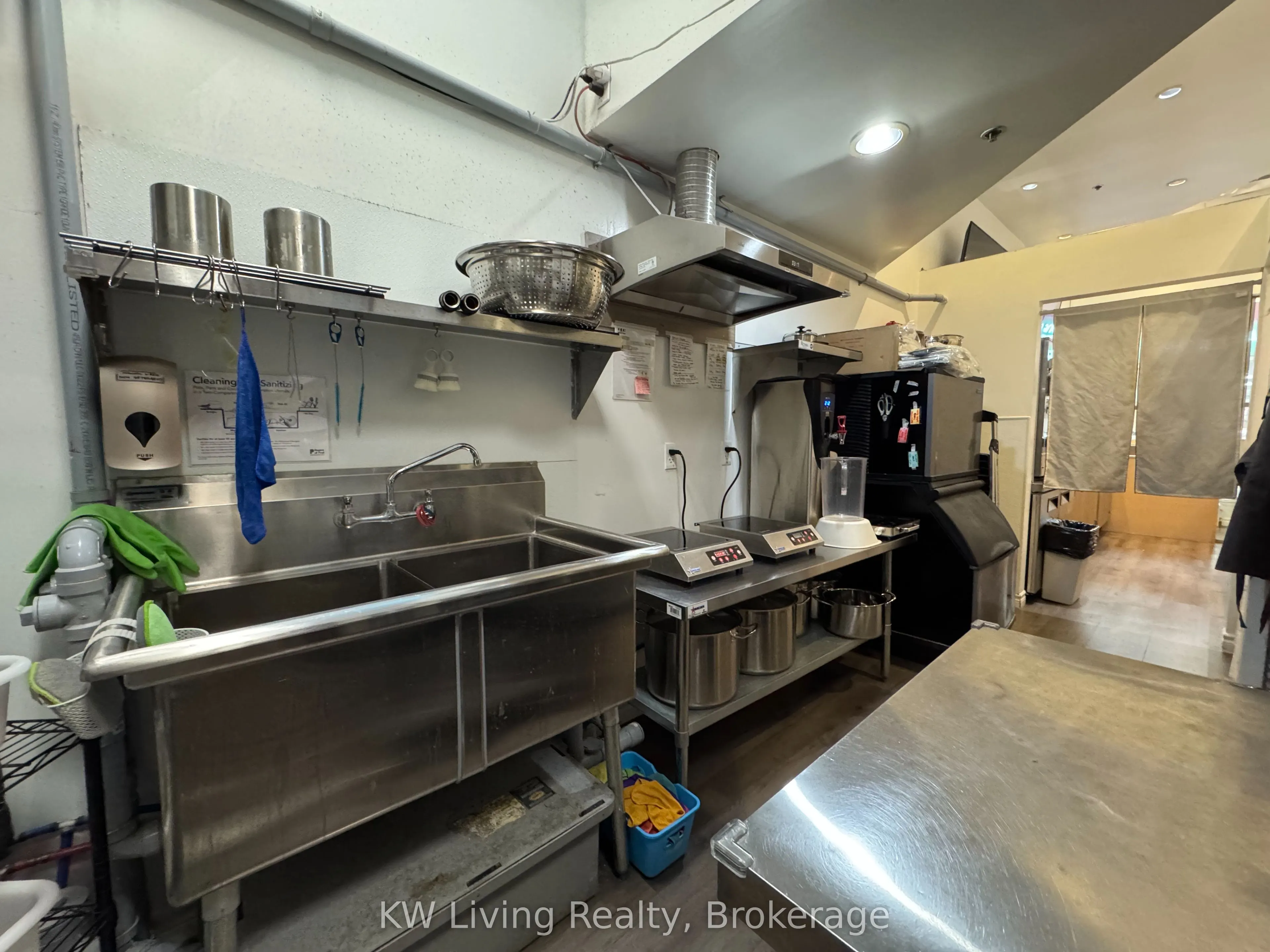 1177 Central Parkway W #22C
