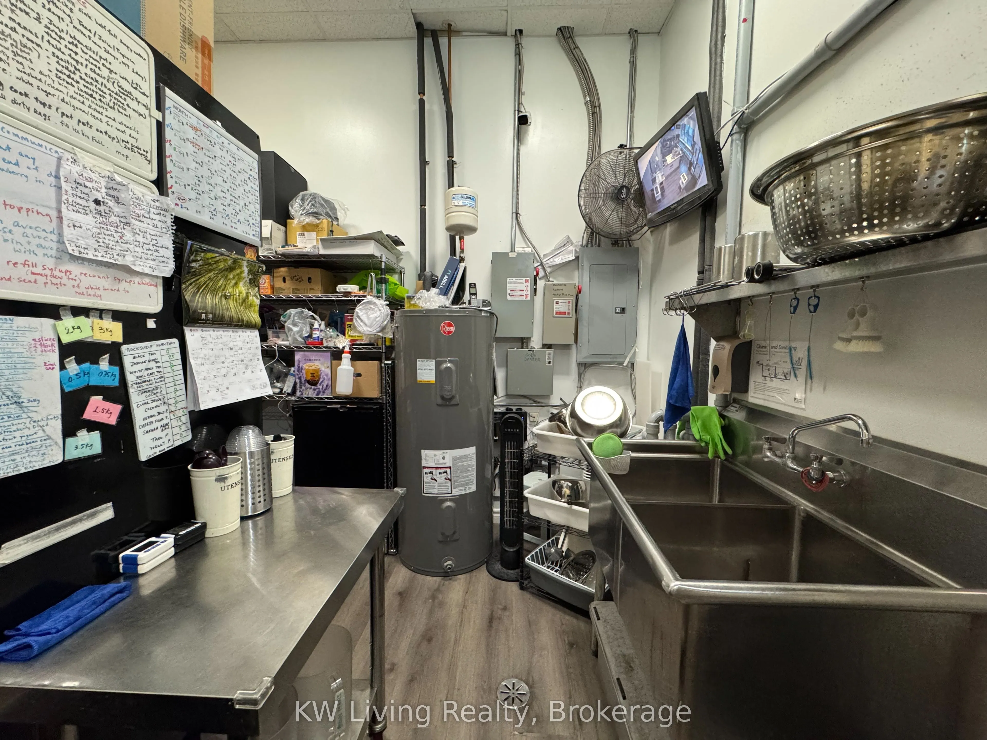 1177 Central Parkway W #22C