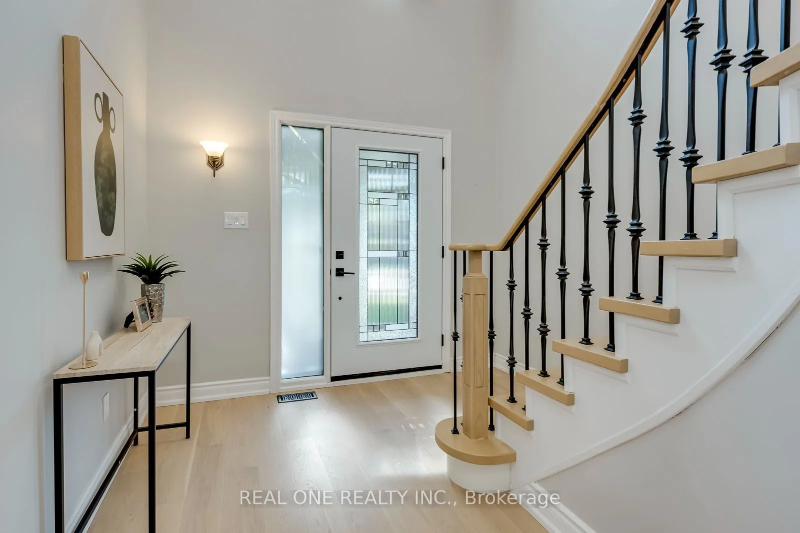 403 Parkridge Crescent