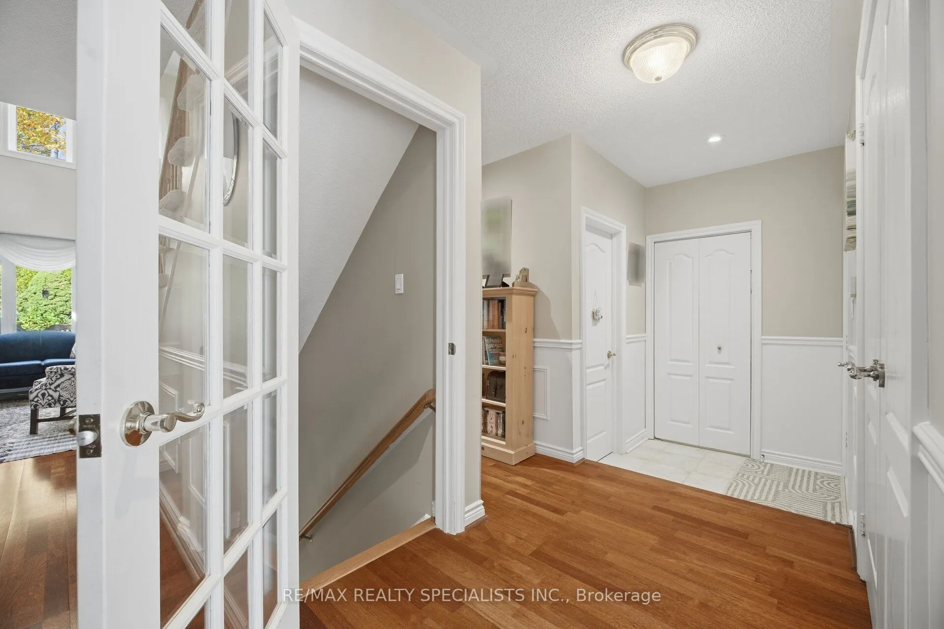 5490 Glen Erin Drive #6