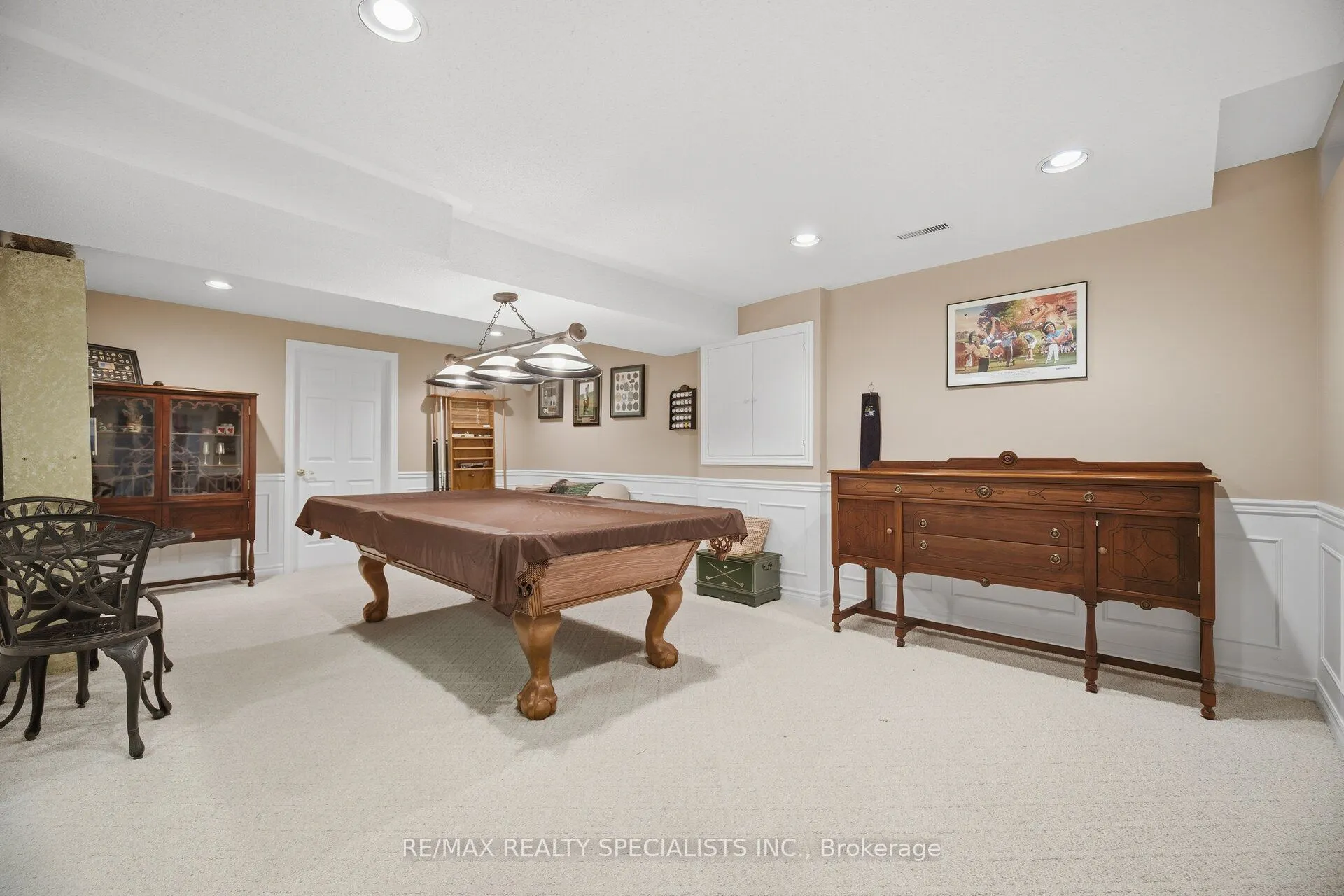 5490 Glen Erin Drive #6