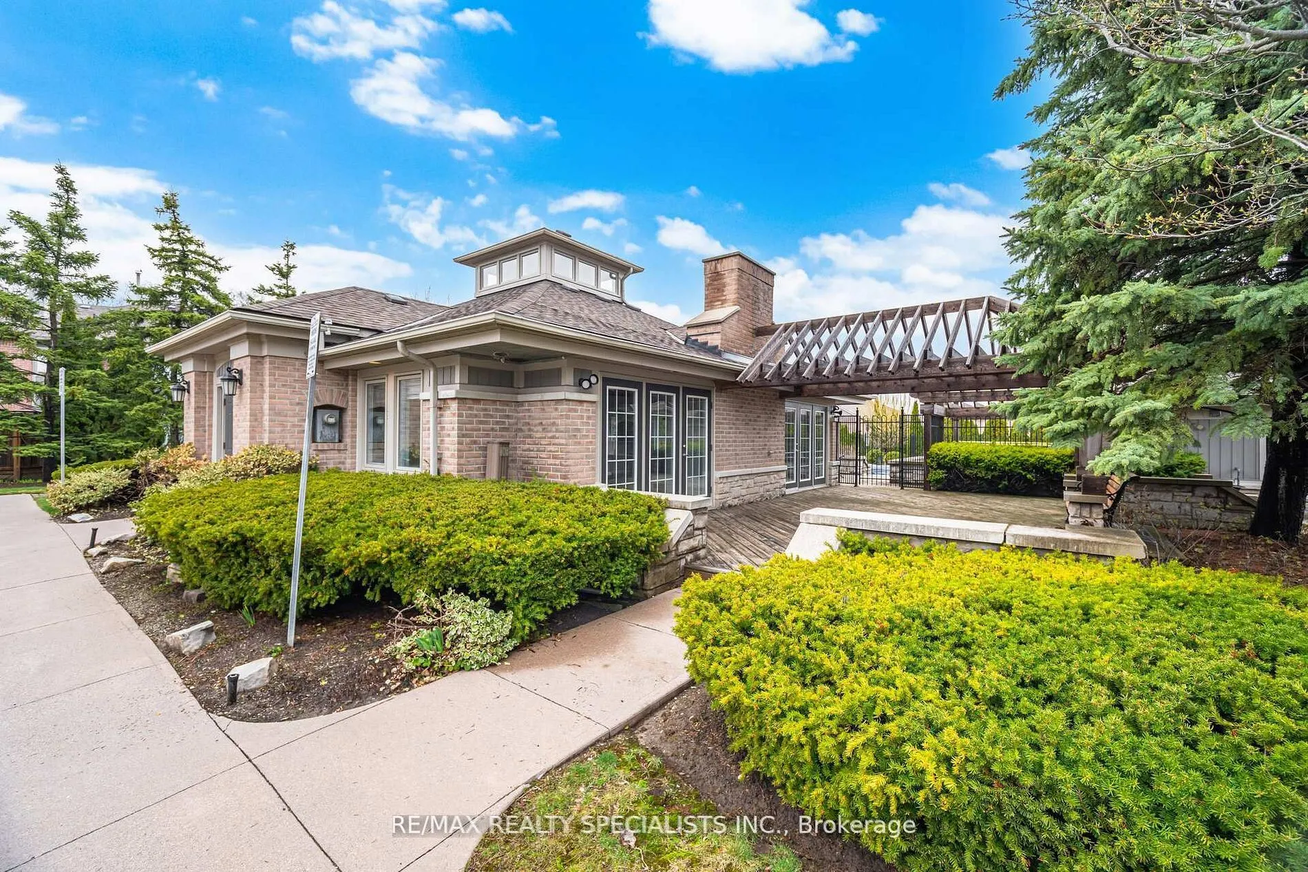 5490 Glen Erin Drive #6