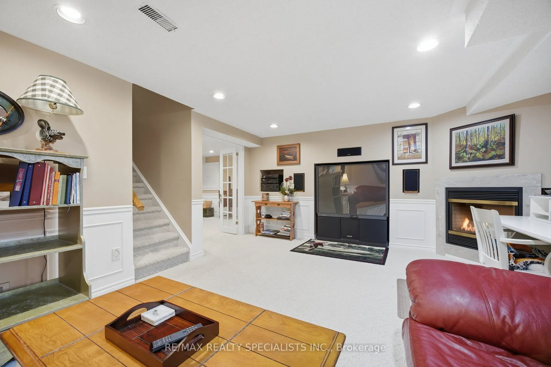 5490 Glen Erin Drive #6