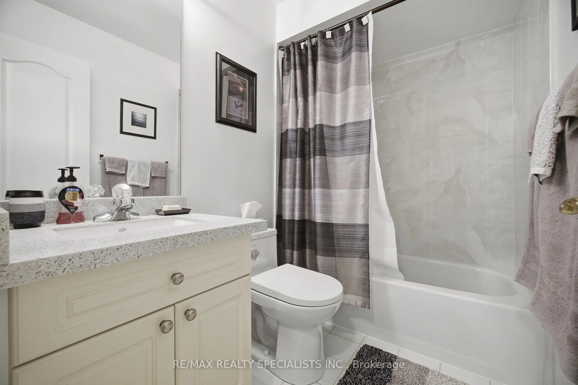5490 Glen Erin Drive #6