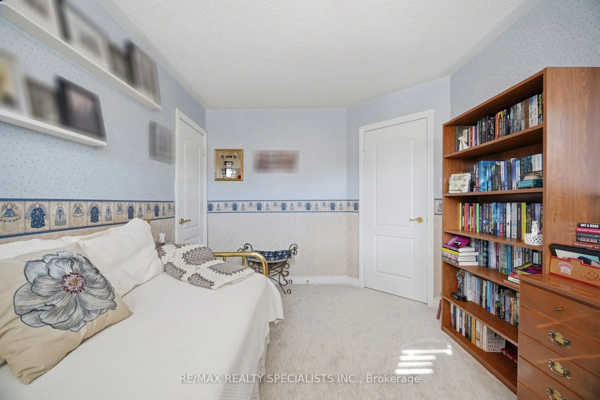 5490 Glen Erin Drive #6
