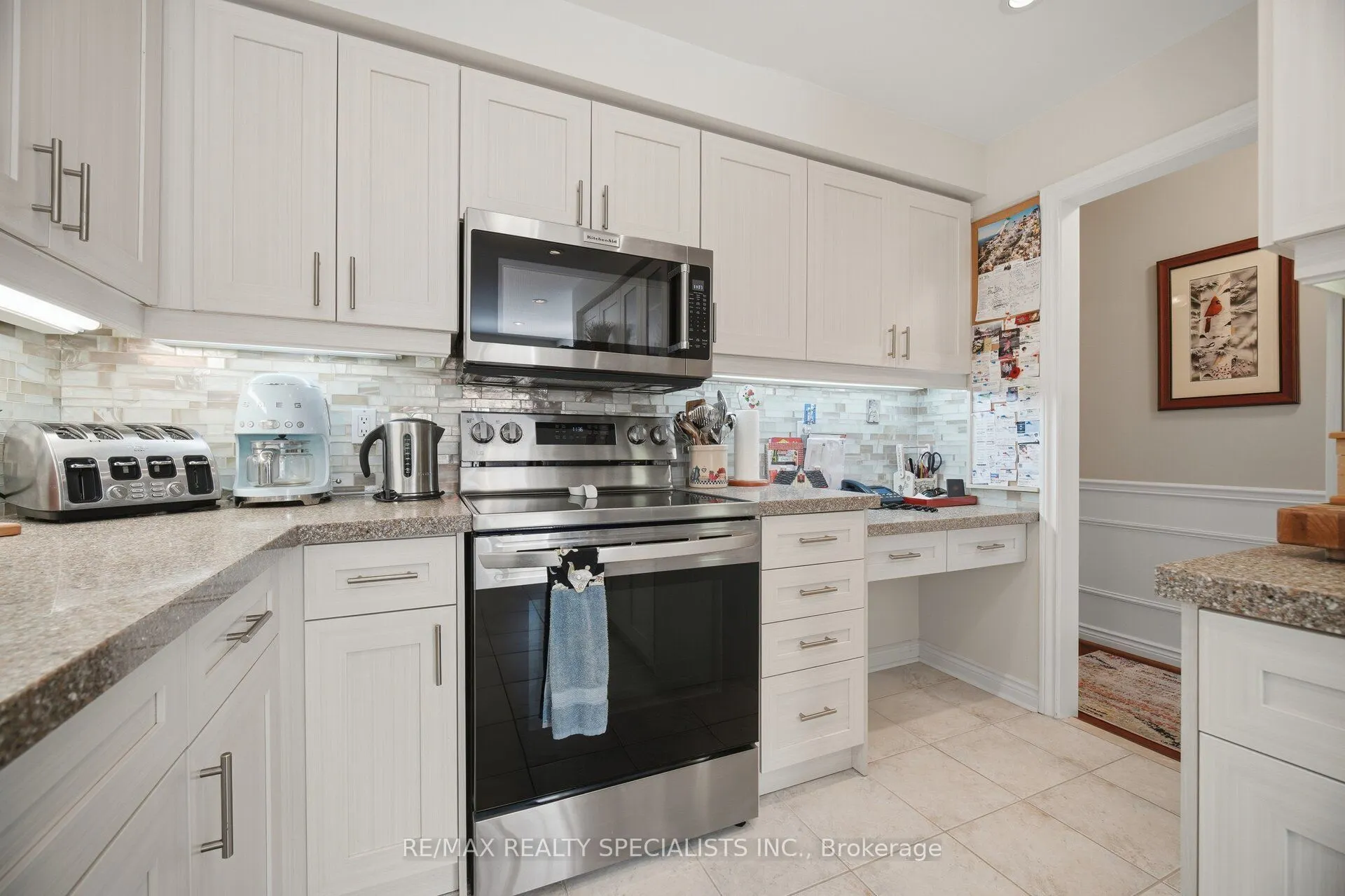 5490 Glen Erin Drive #6