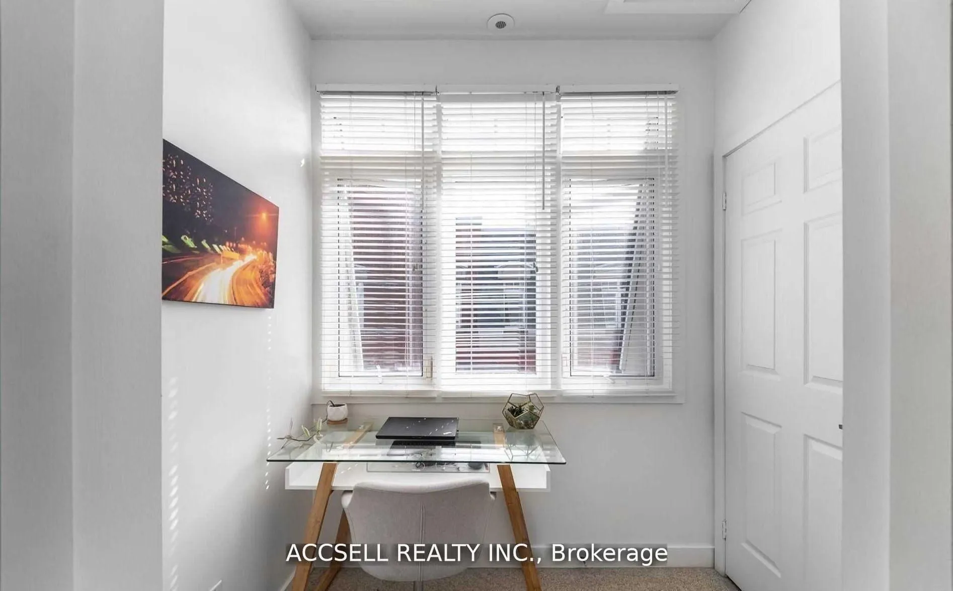3400 Lake Shore Boulevard W #29