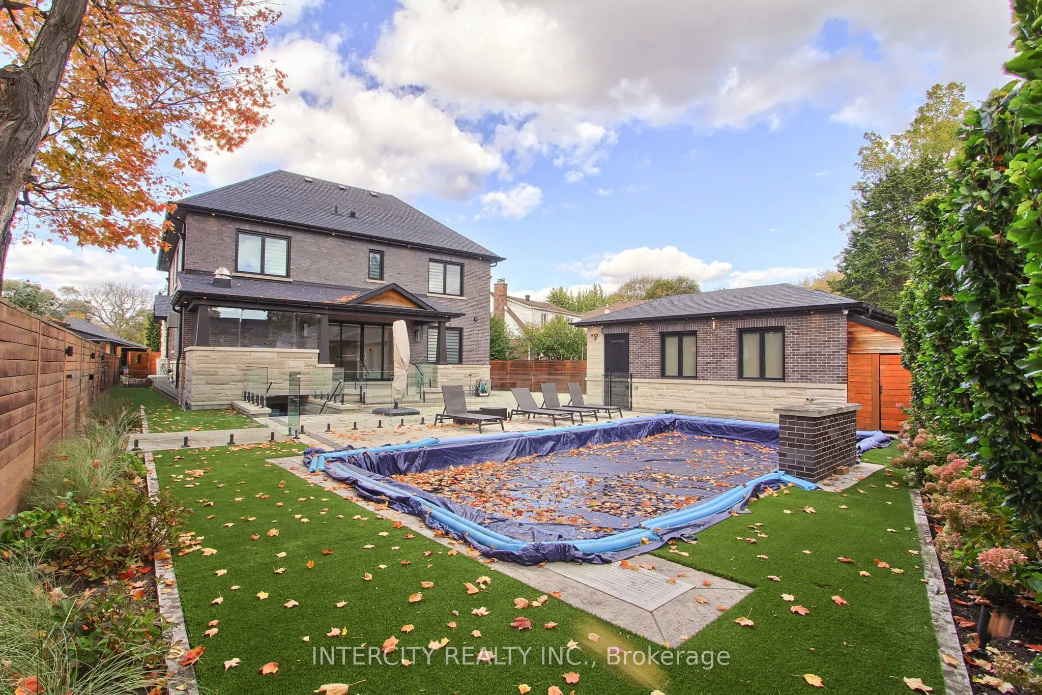 45 Nordale Crescent