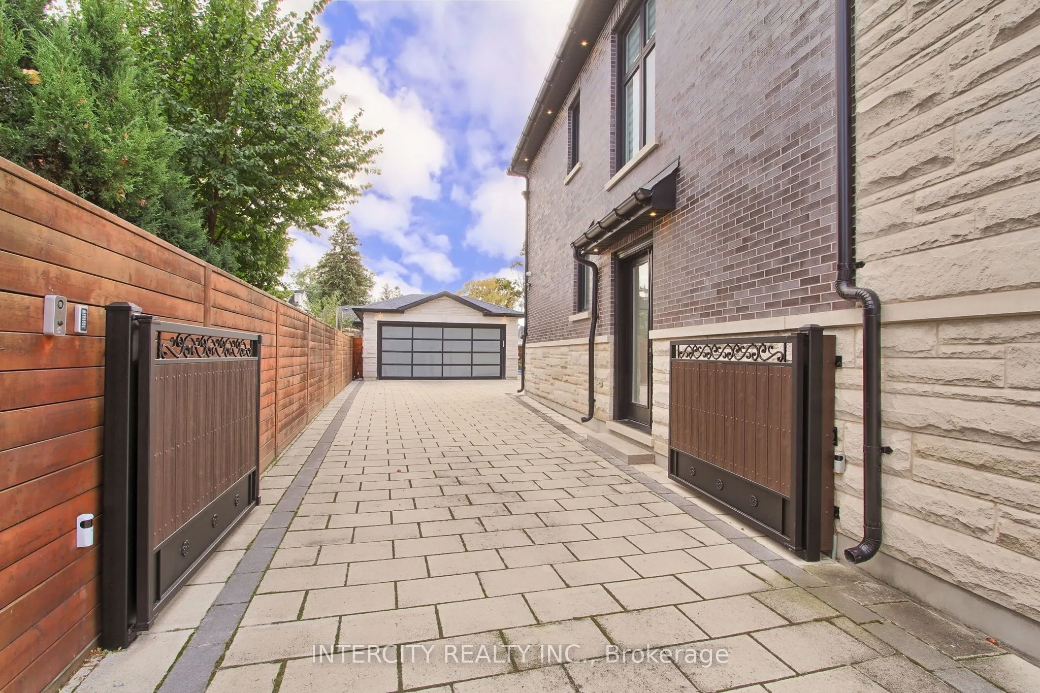 45 Nordale Crescent
