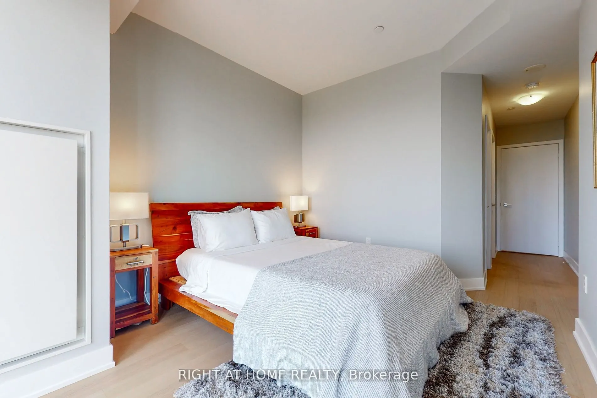 30 Shore Breeze Drive #1318