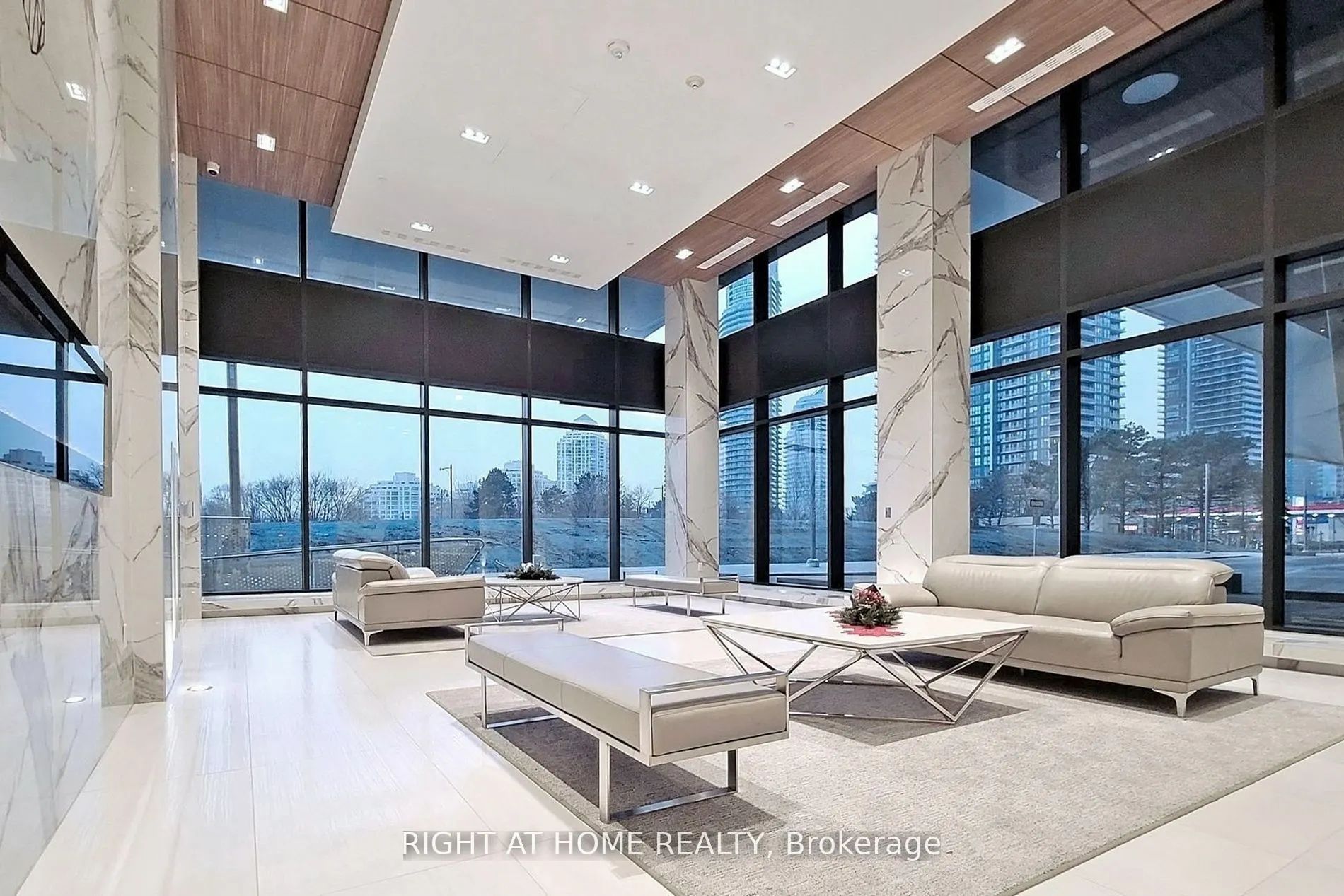 30 Shore Breeze Drive #1318