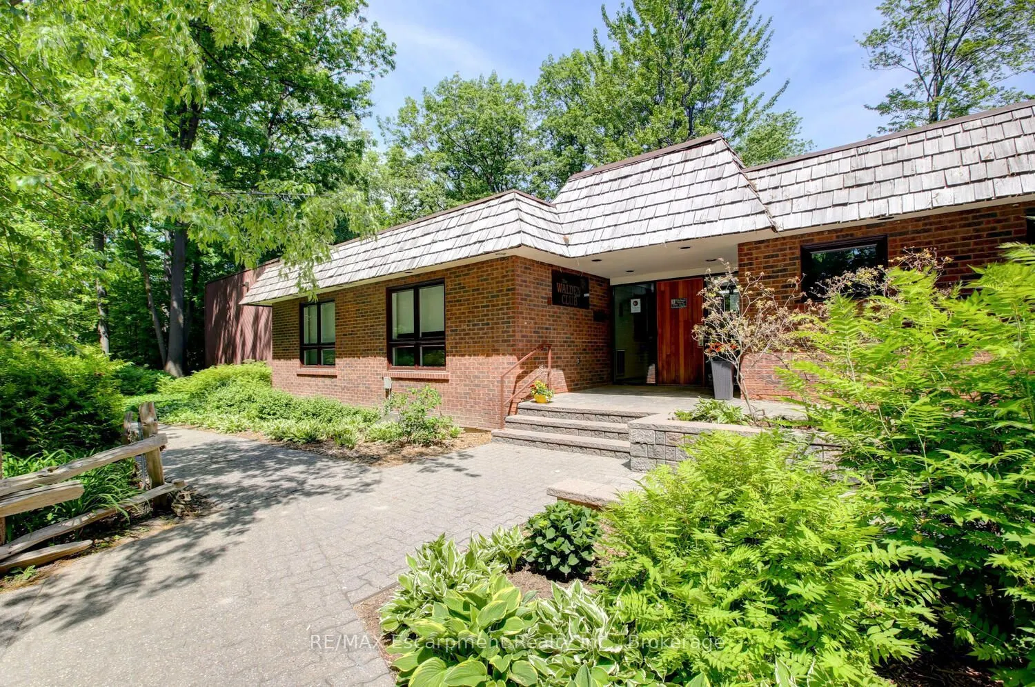 1060 Walden Circle #51